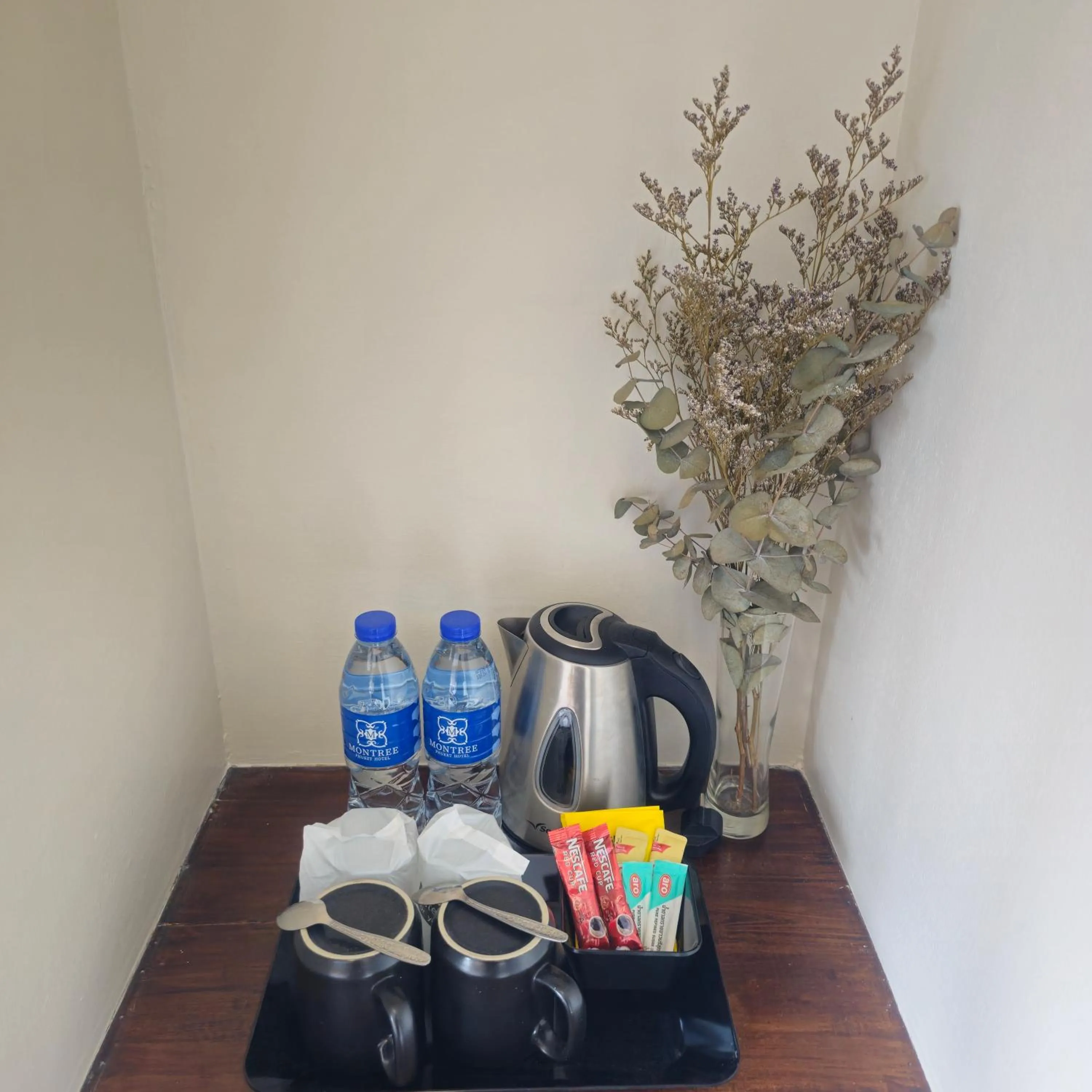 Montree Phuket Hotel