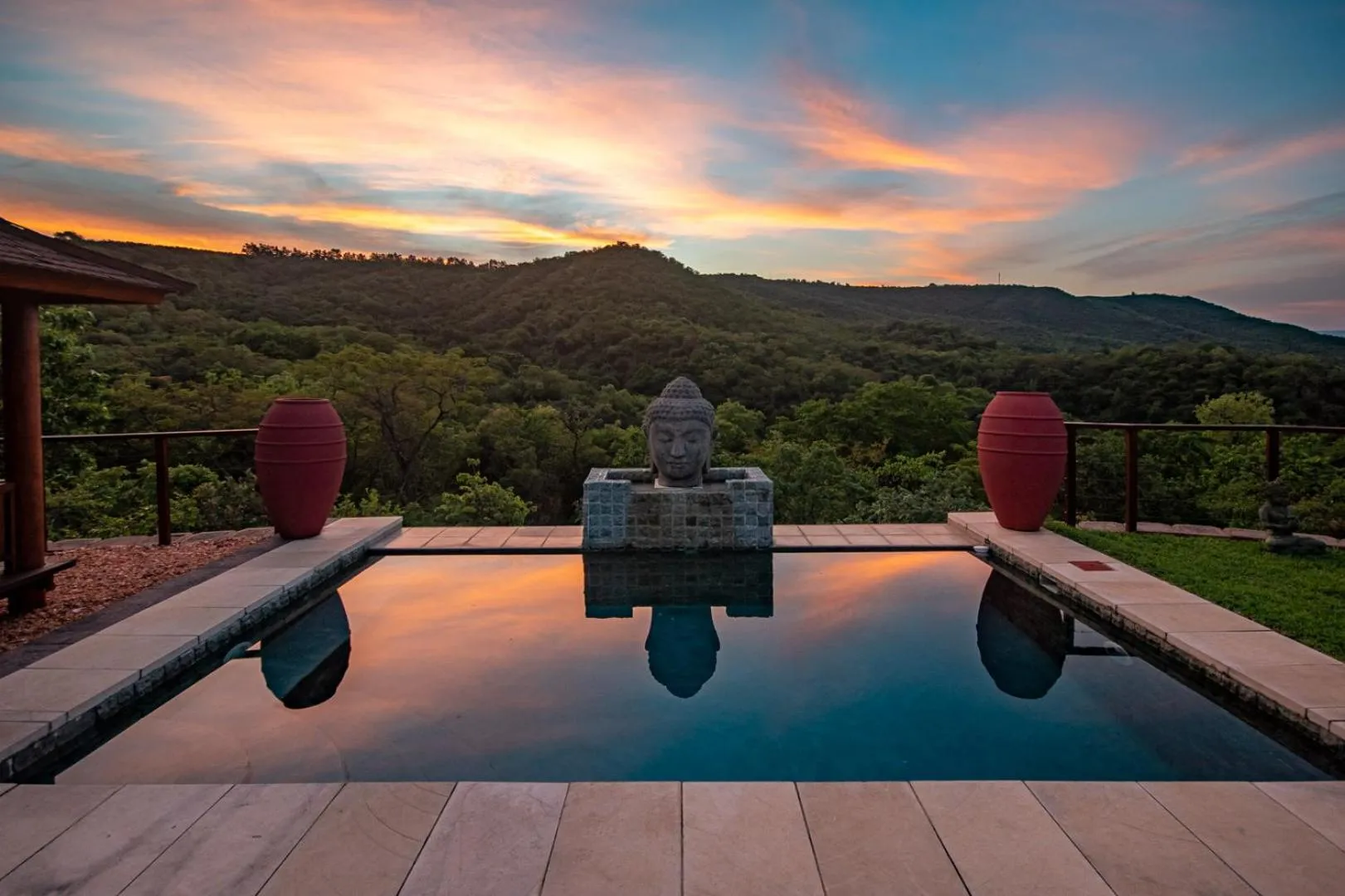 Swimming pool in The Zarafa