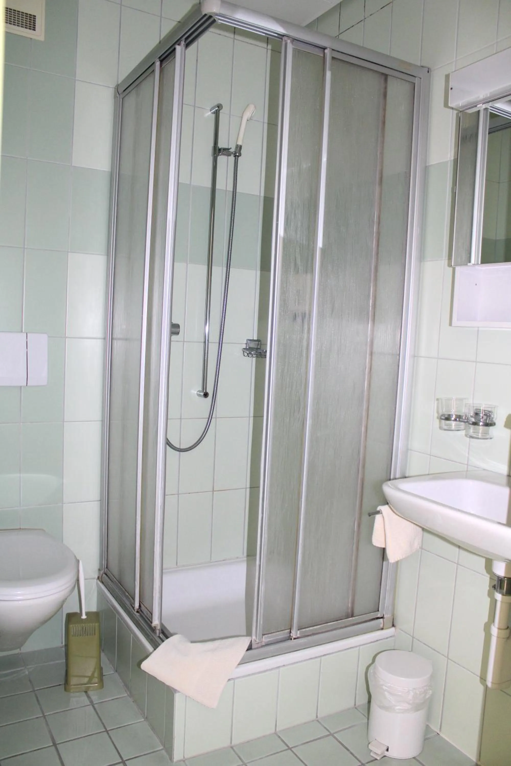 Toilet in Hotel & Bildungshaus St. Jodern