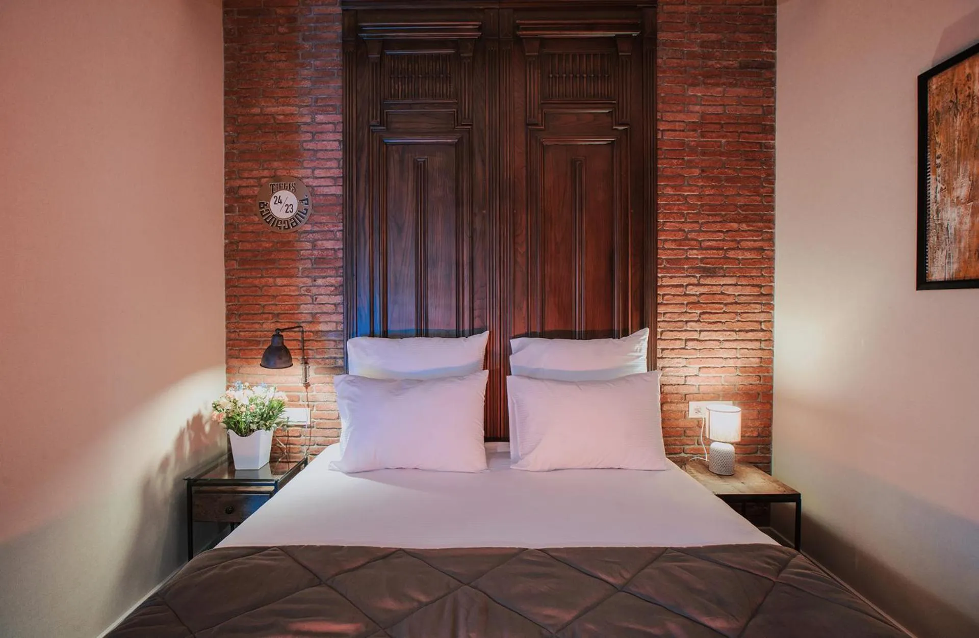 Bedroom, Bed in TbiliSee Hotel