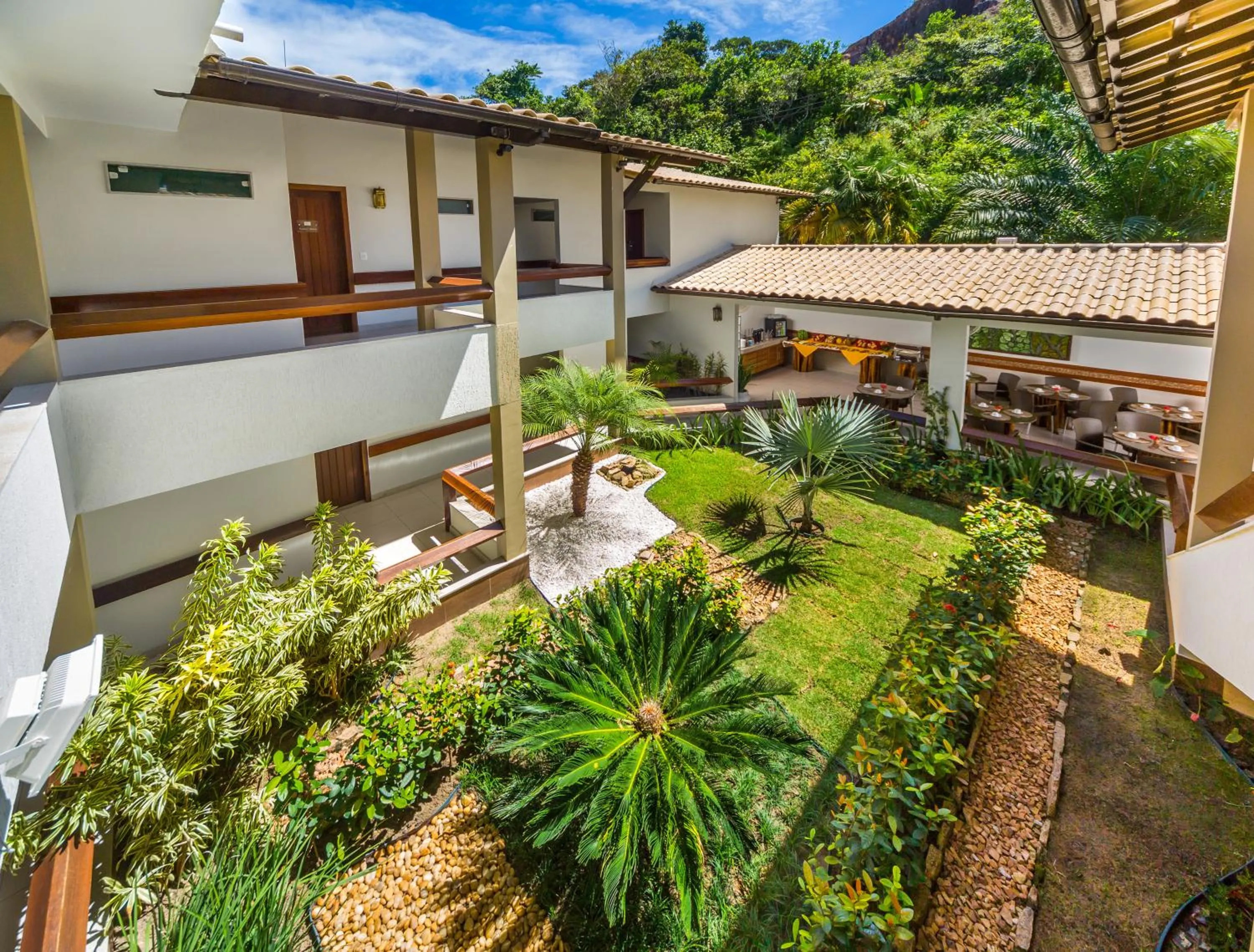 Area and facilities in Quinta do Sol Lite Praia Hotel