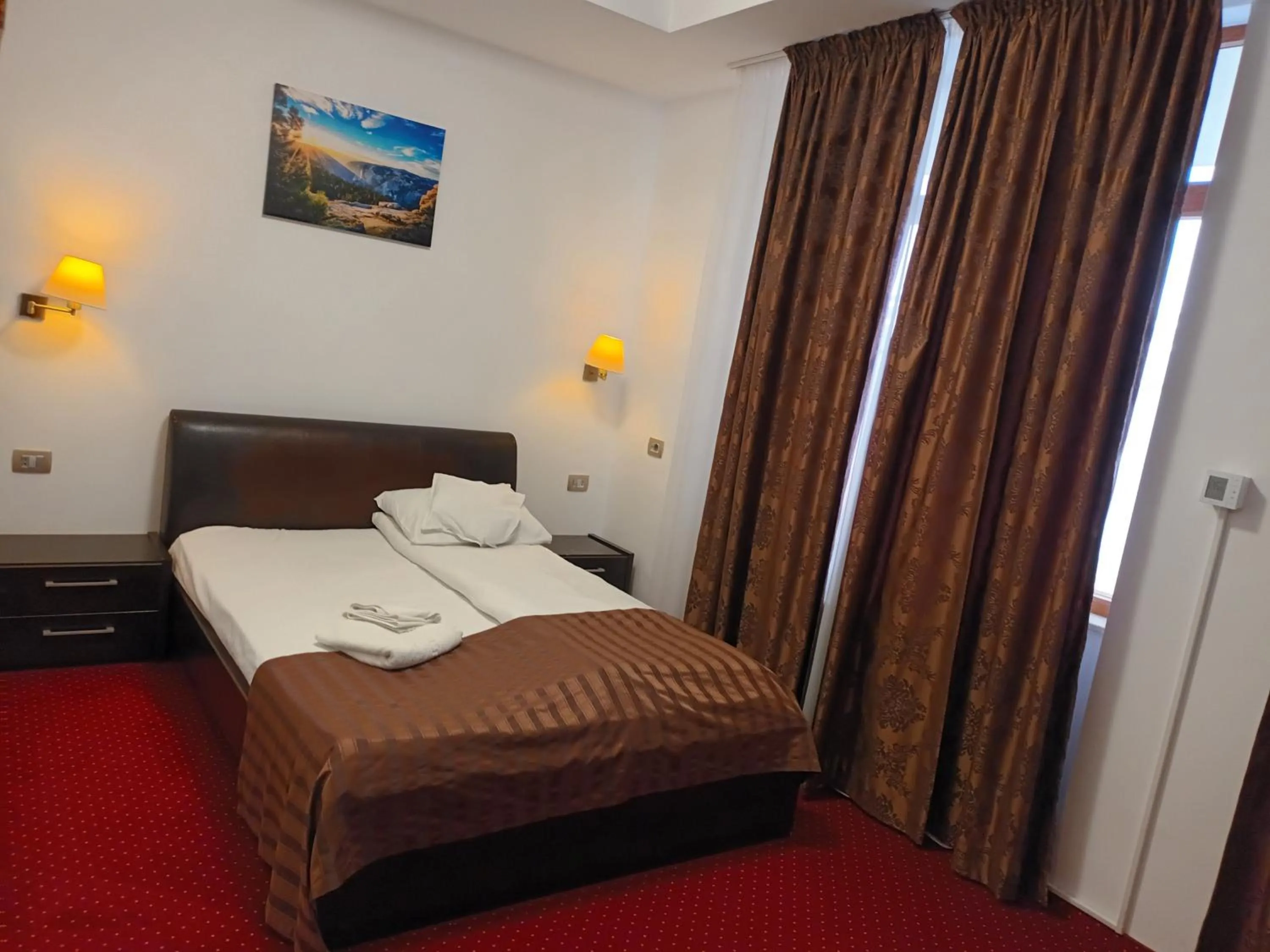 Bed in Hotel Transilvania Zalău