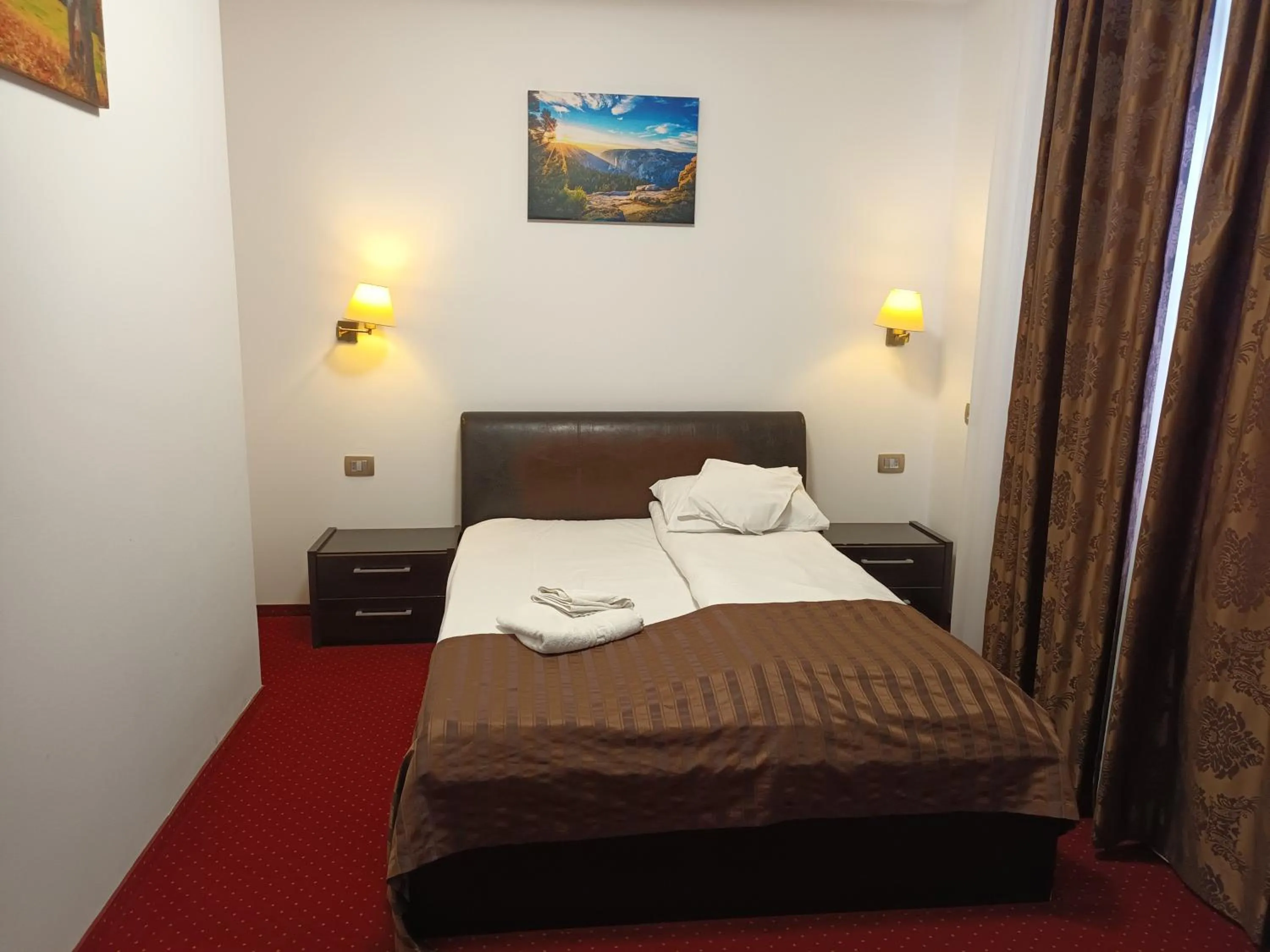 Bed in Hotel Transilvania Zalău