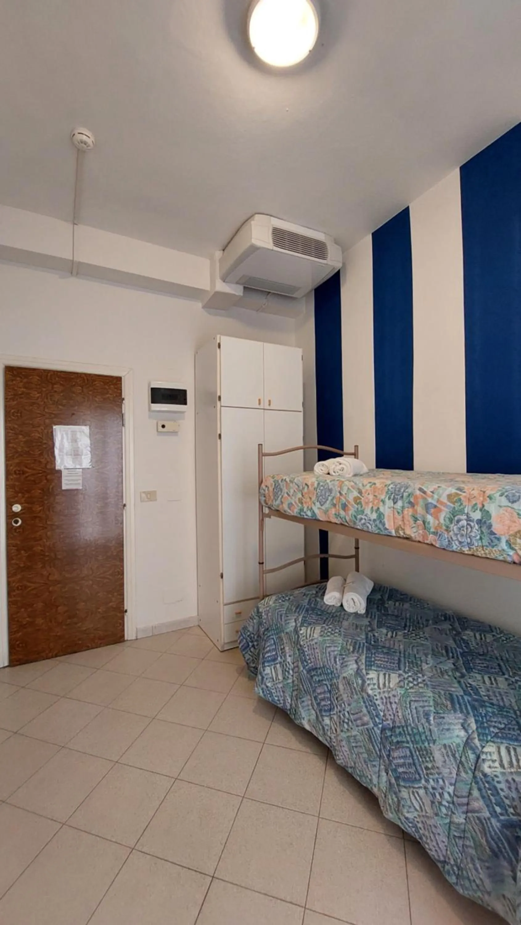 Bed in Family Hotel Las Vegas