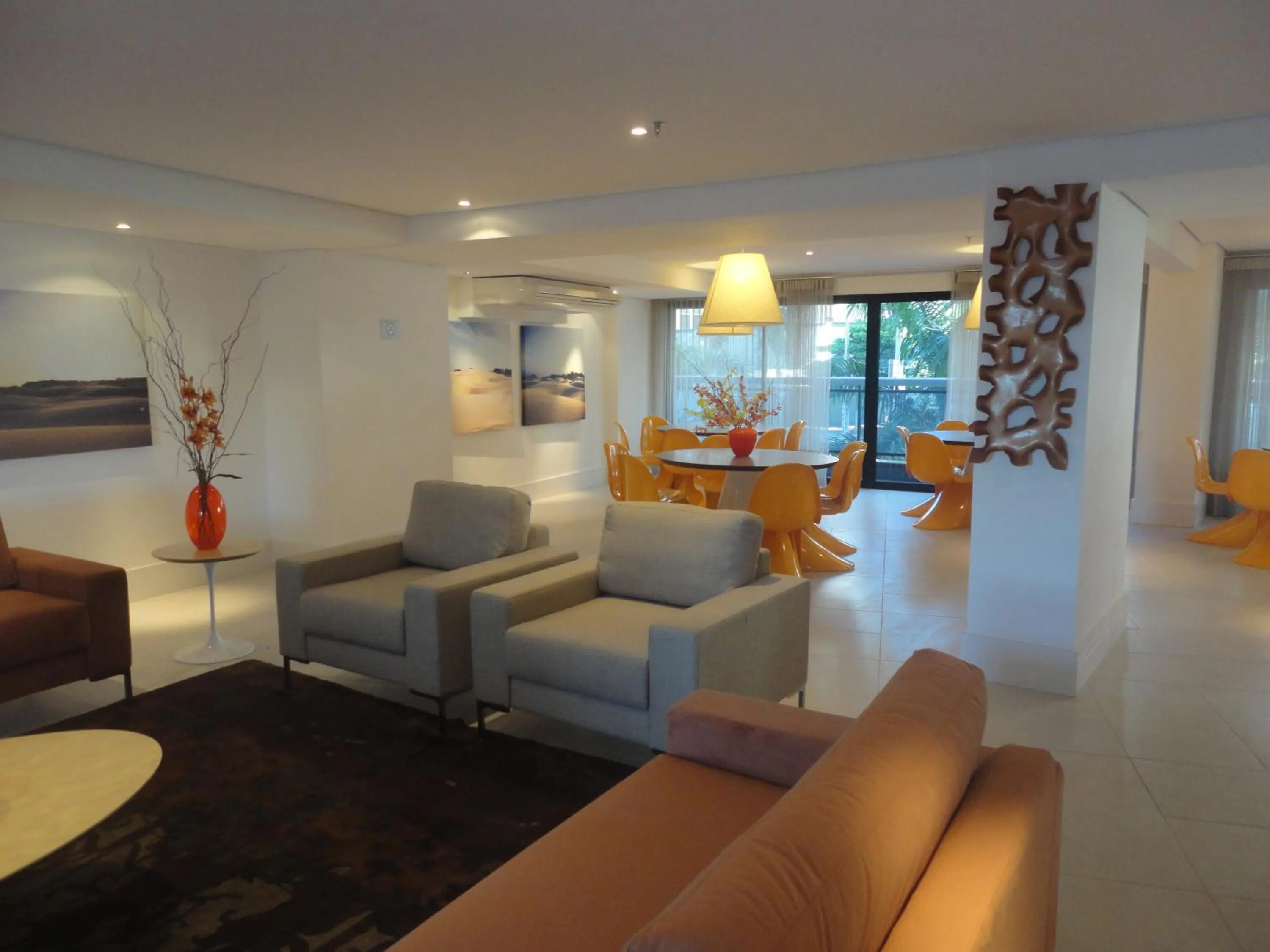 Communal lounge/ TV room in Fortaleza VIP Experience