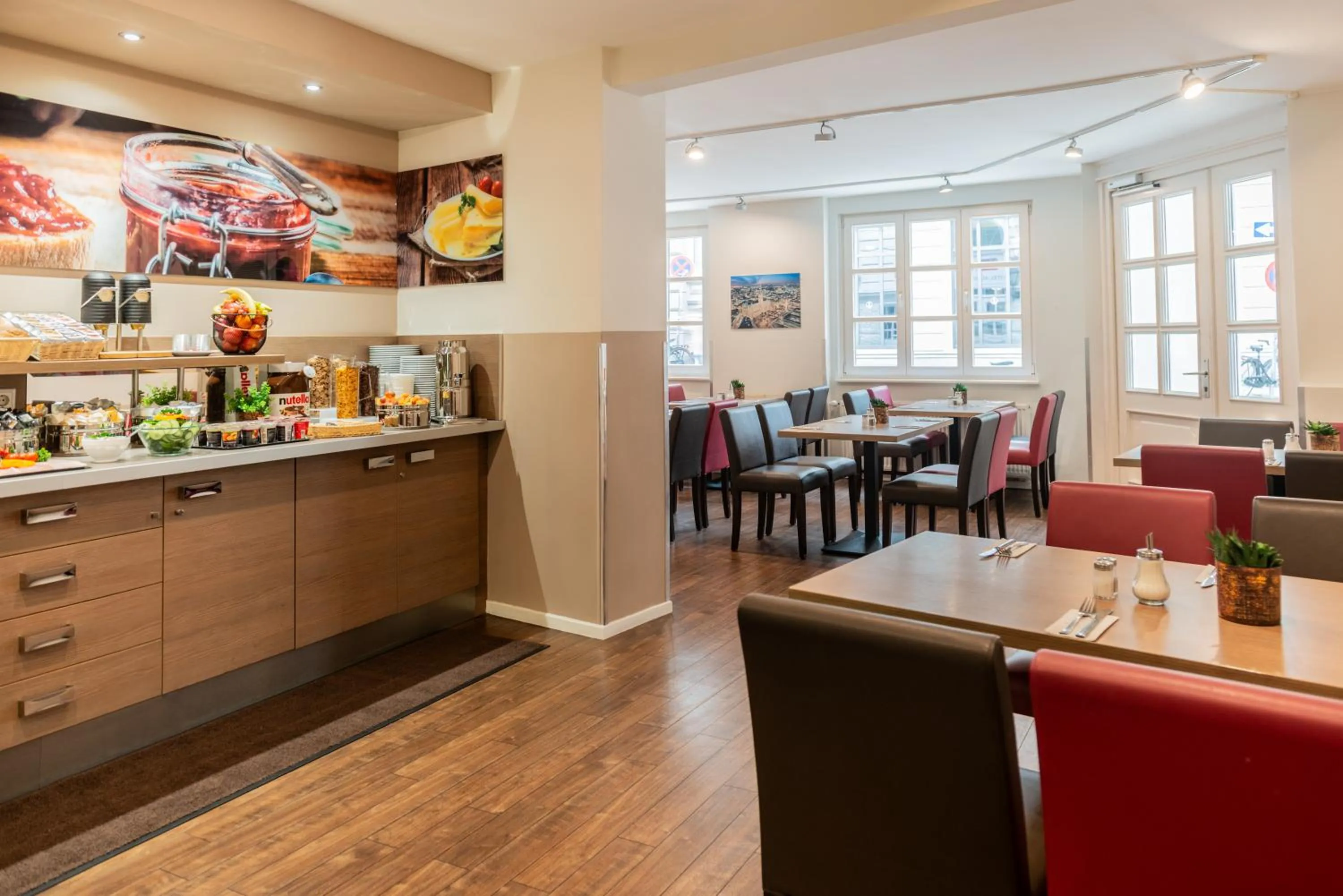 Breakfast in Hotel Alster