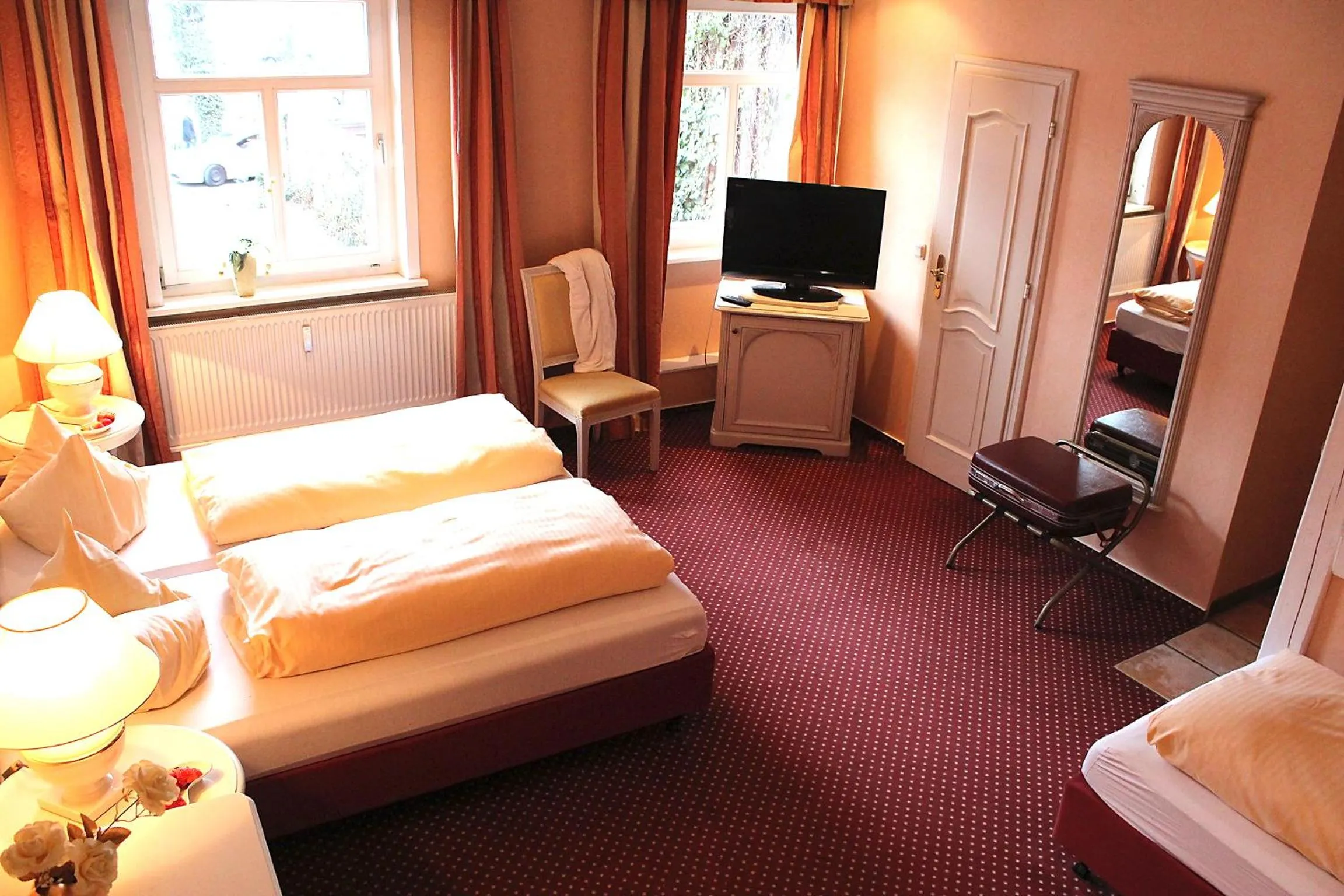 Photo of the whole room, Bed in Parkhotel Fischer