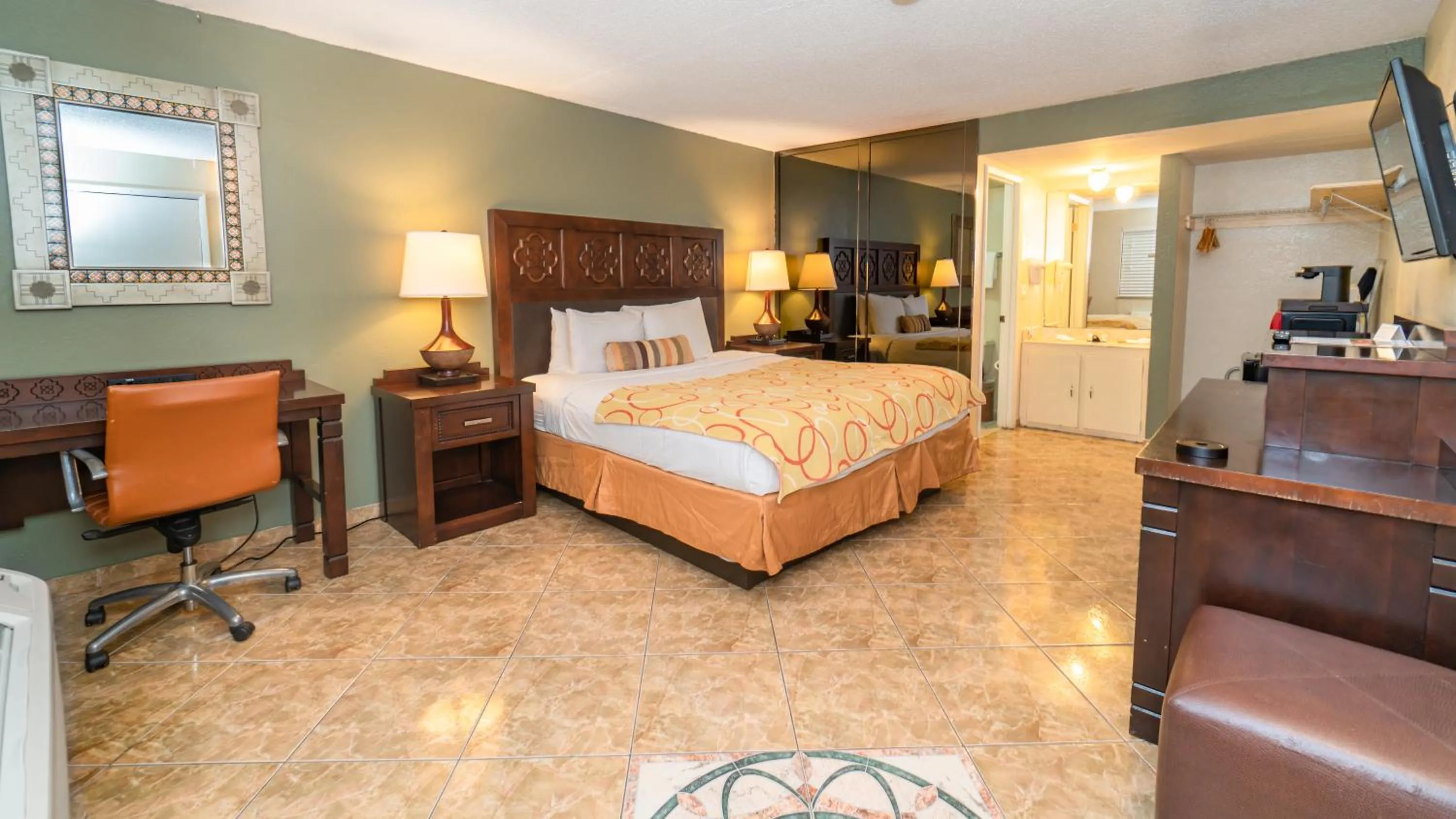 Photo of the whole room, Bed in Sevilla Inn Kissimmee- Near Disney