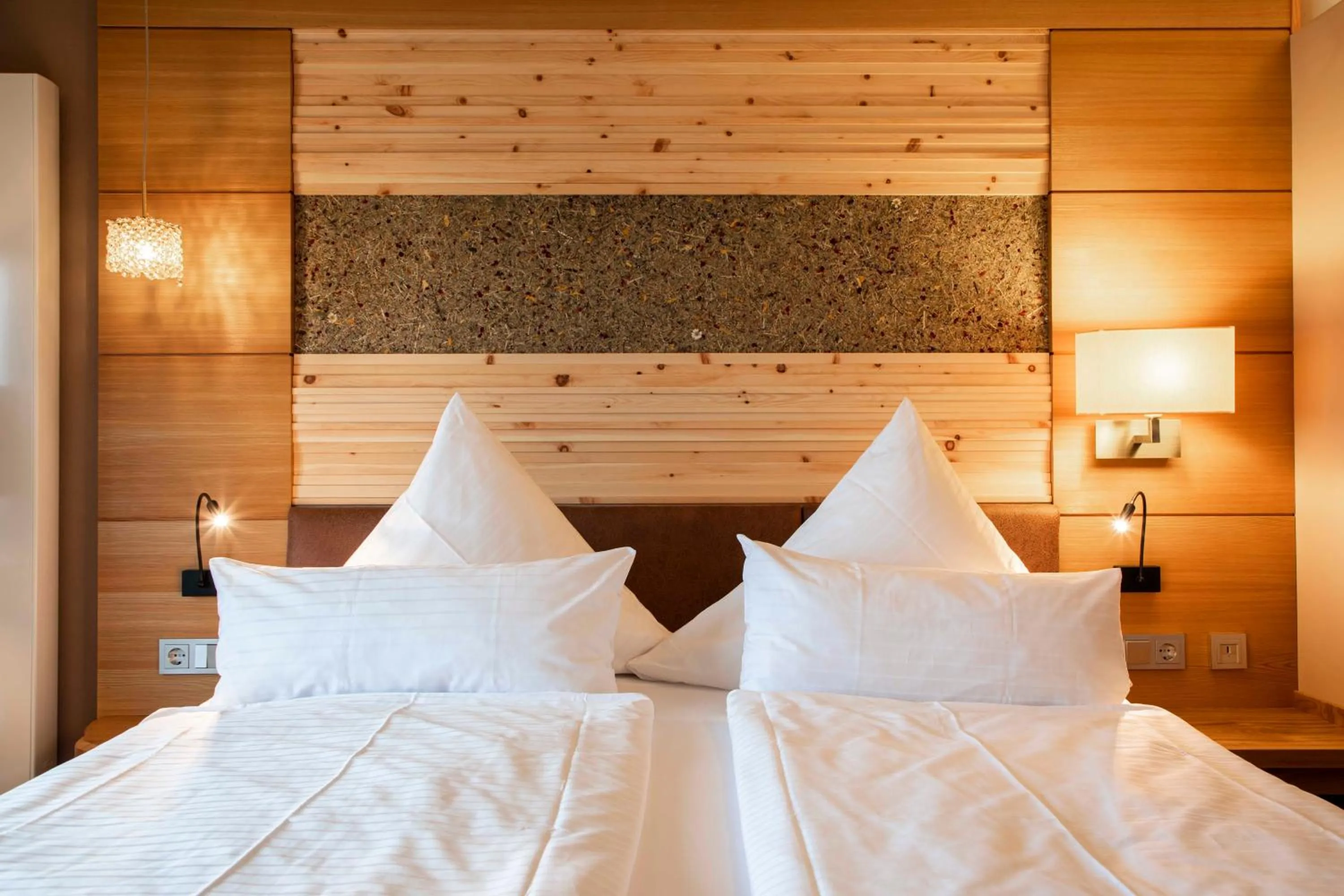 Bed in Spirit & SPA Birkenhof am Elfenhain