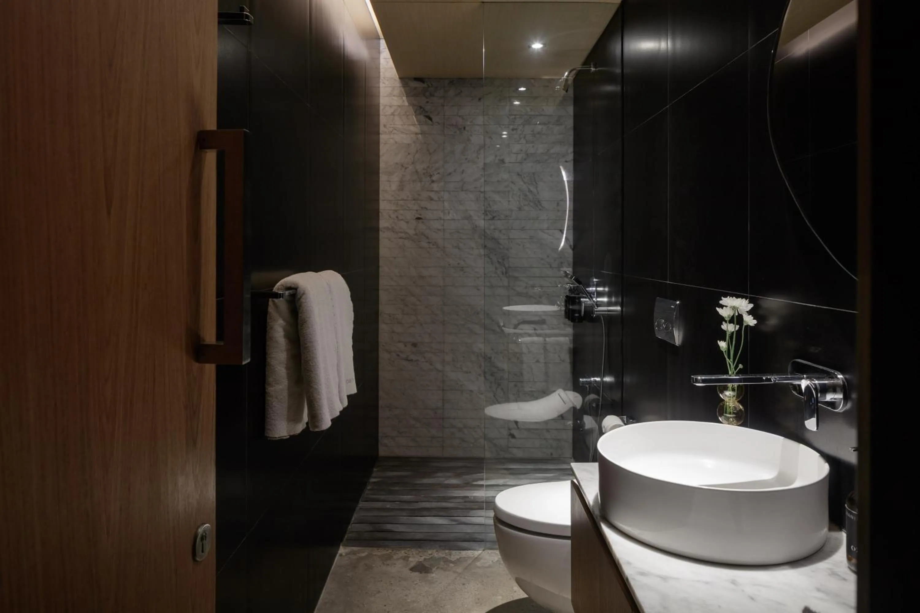 Bathroom in OXO Townhouses Umalas