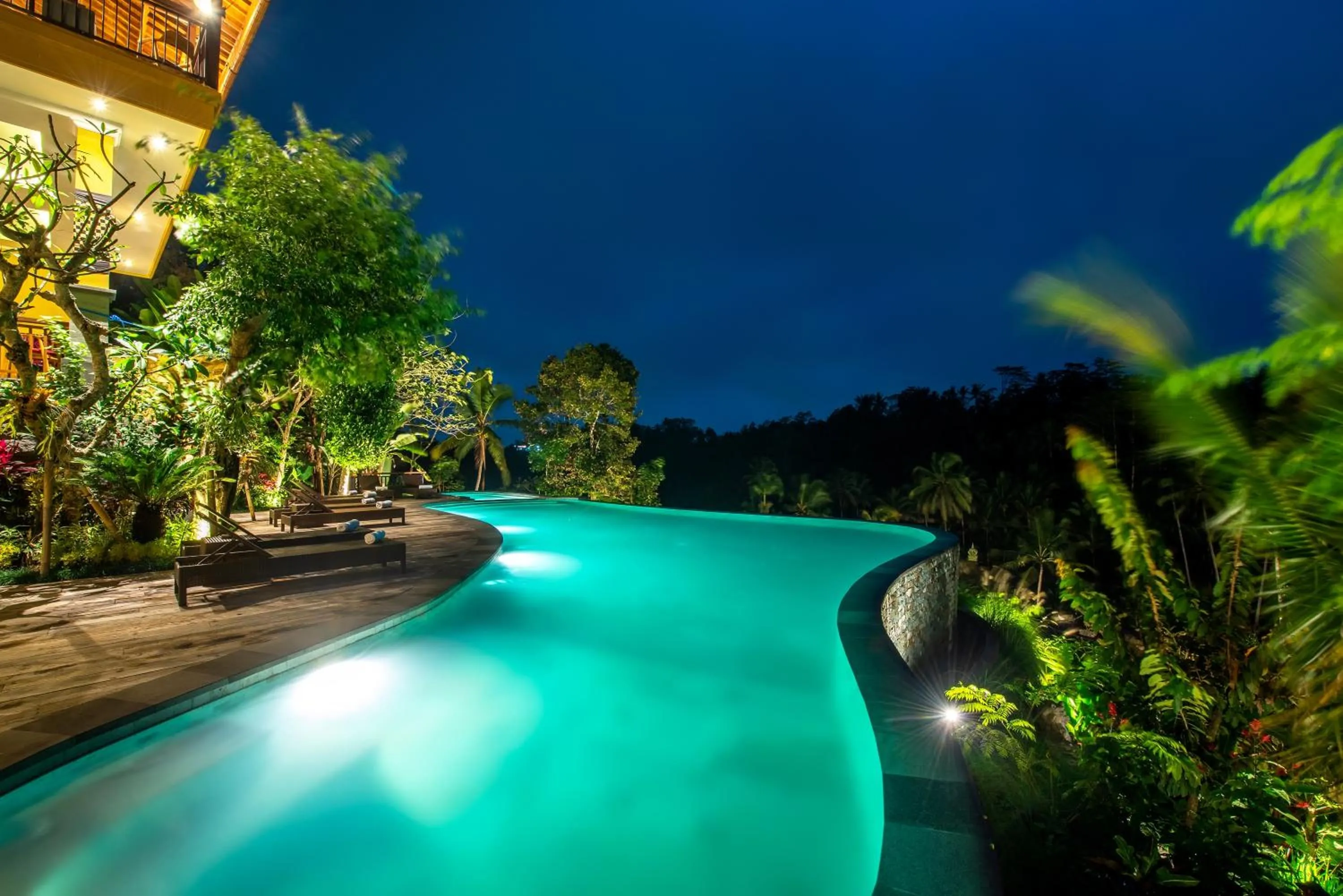 Swimming pool in GK Bali Resort