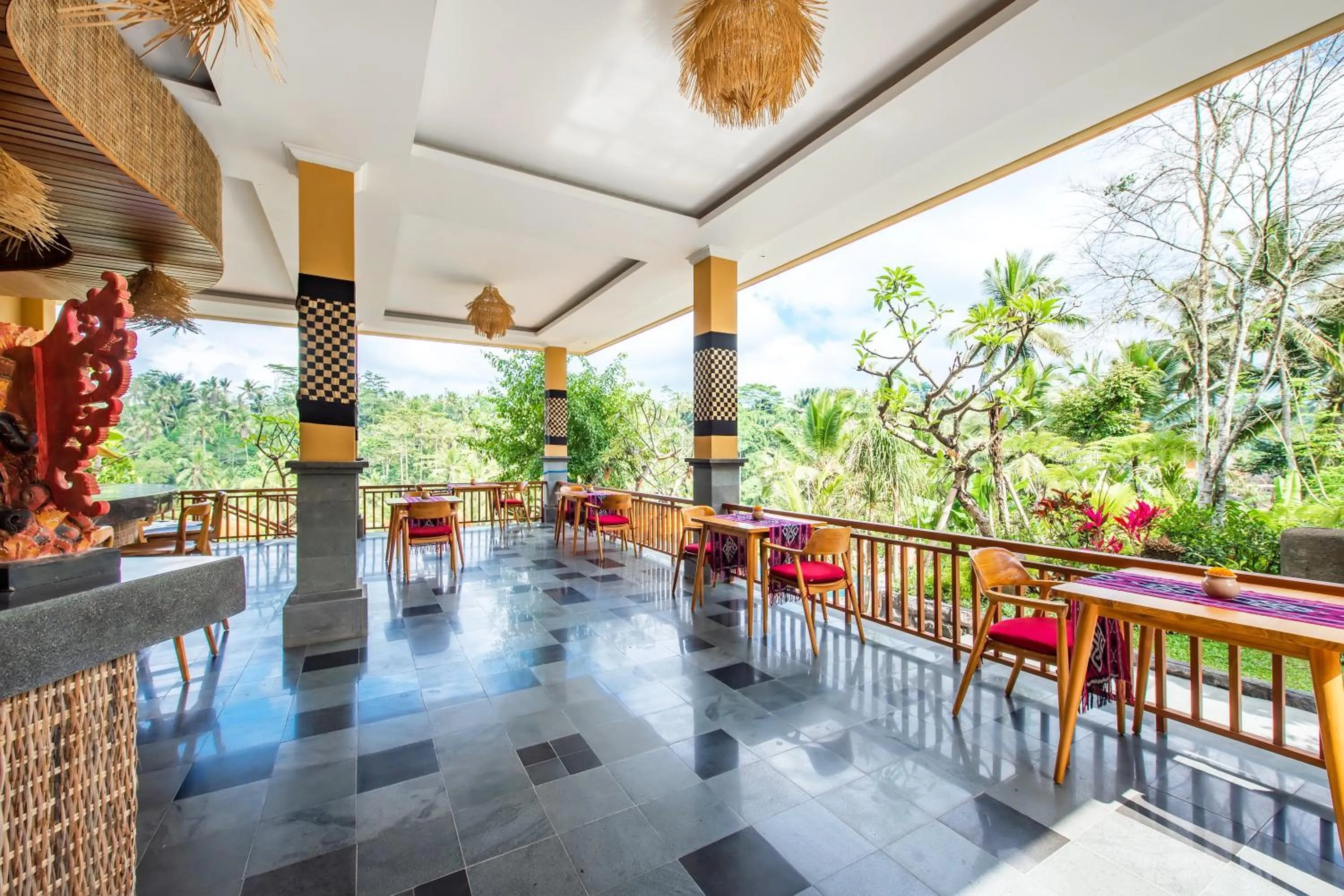 Restaurant/places to eat in GK Bali Resort