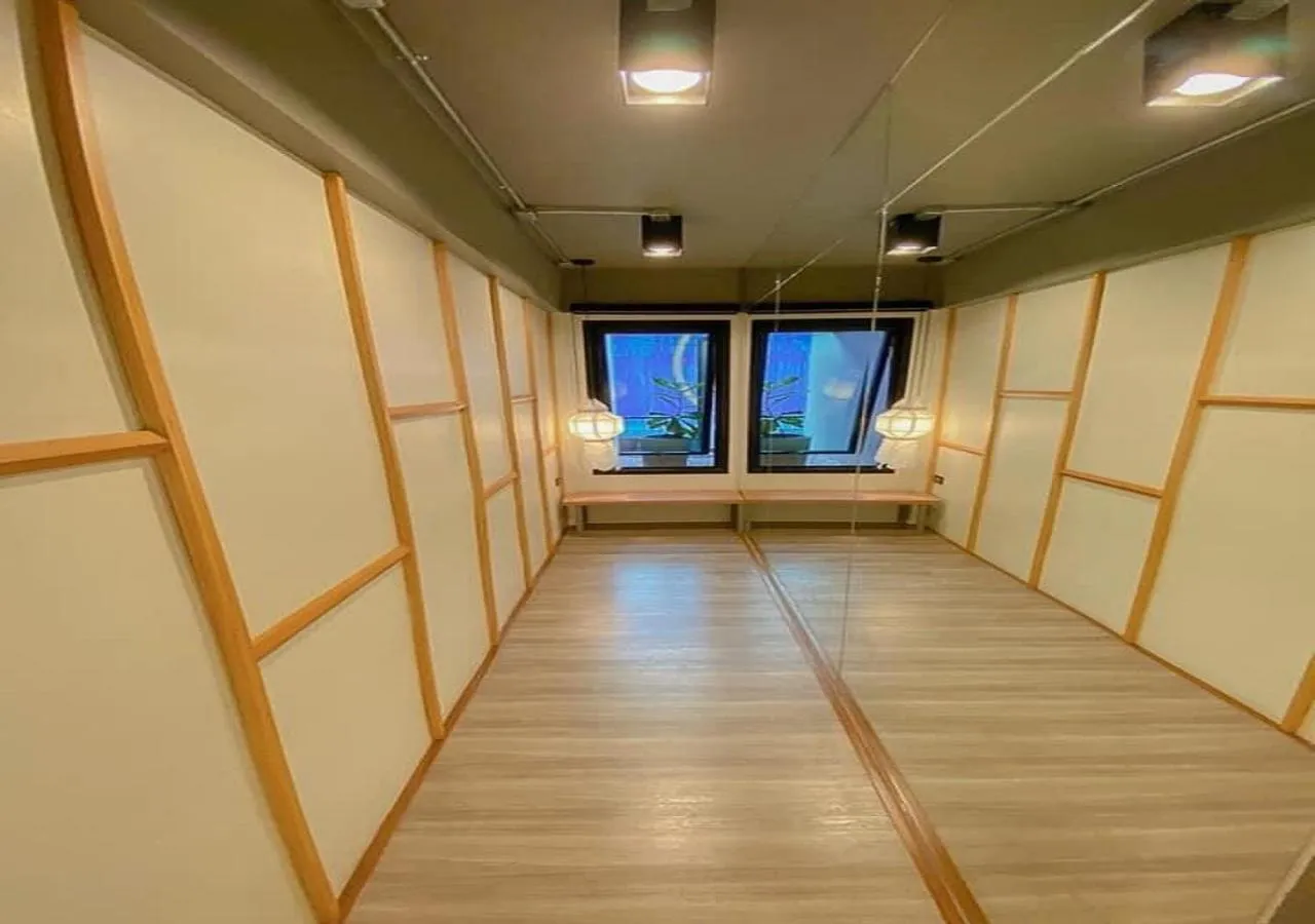 Photo of the whole room in Little One