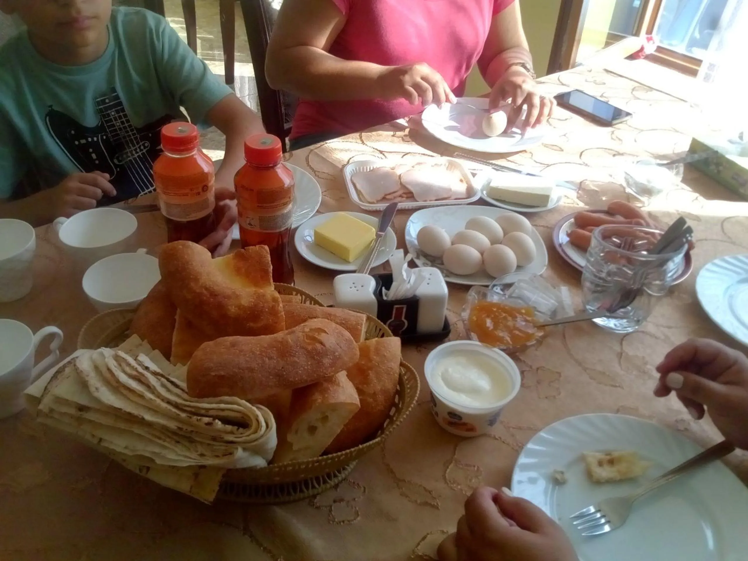 Breakfast in Hotel Noy