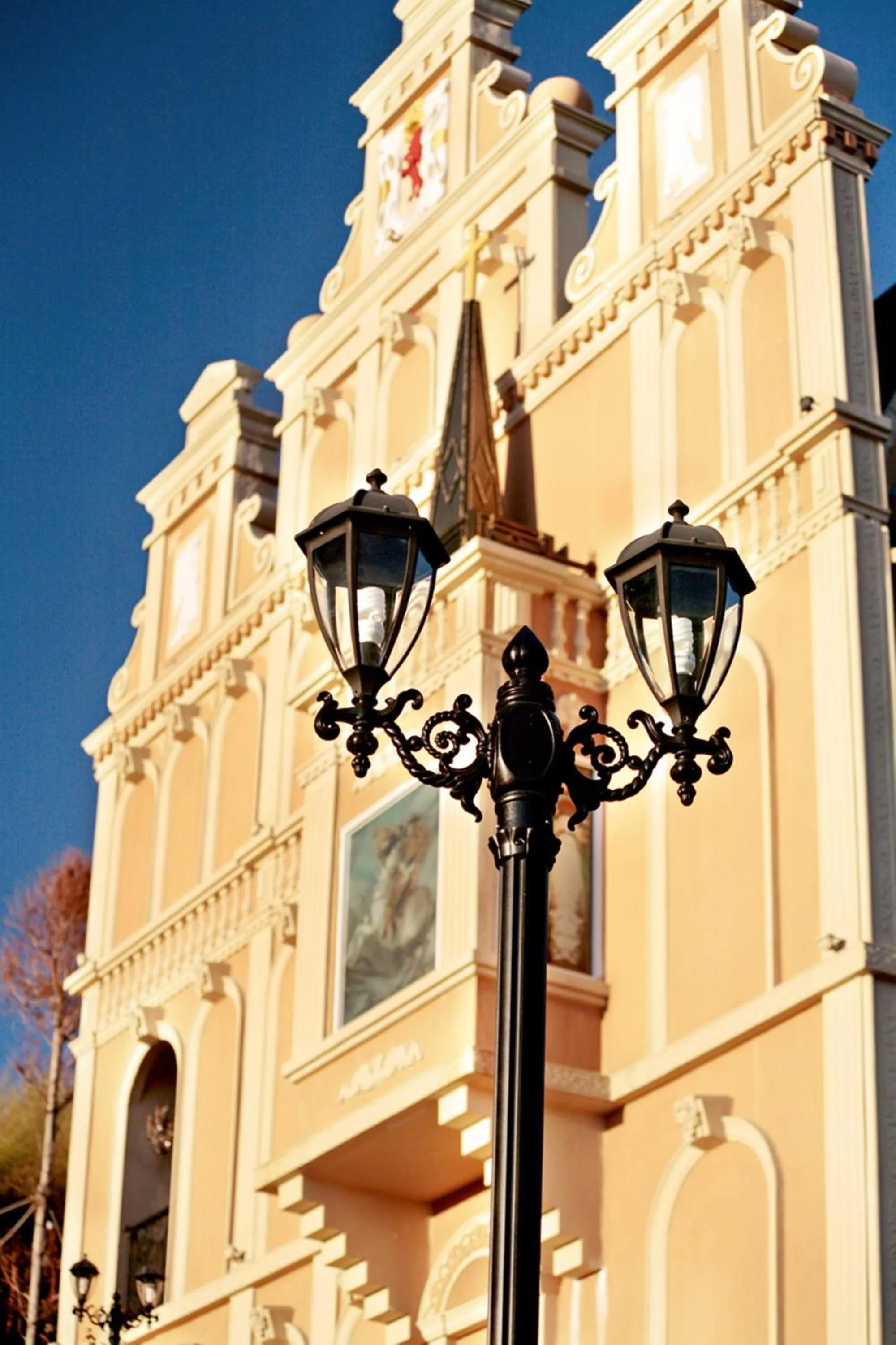 Facade/entrance in Cingjing Florence Resort Villa