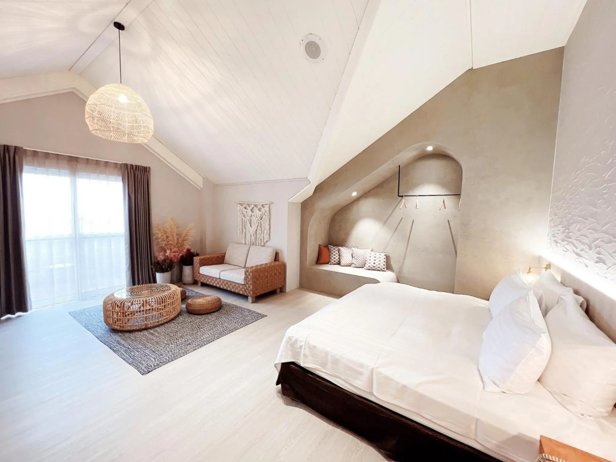 Photo of the whole room, Bed in Cingjing Florence Resort Villa