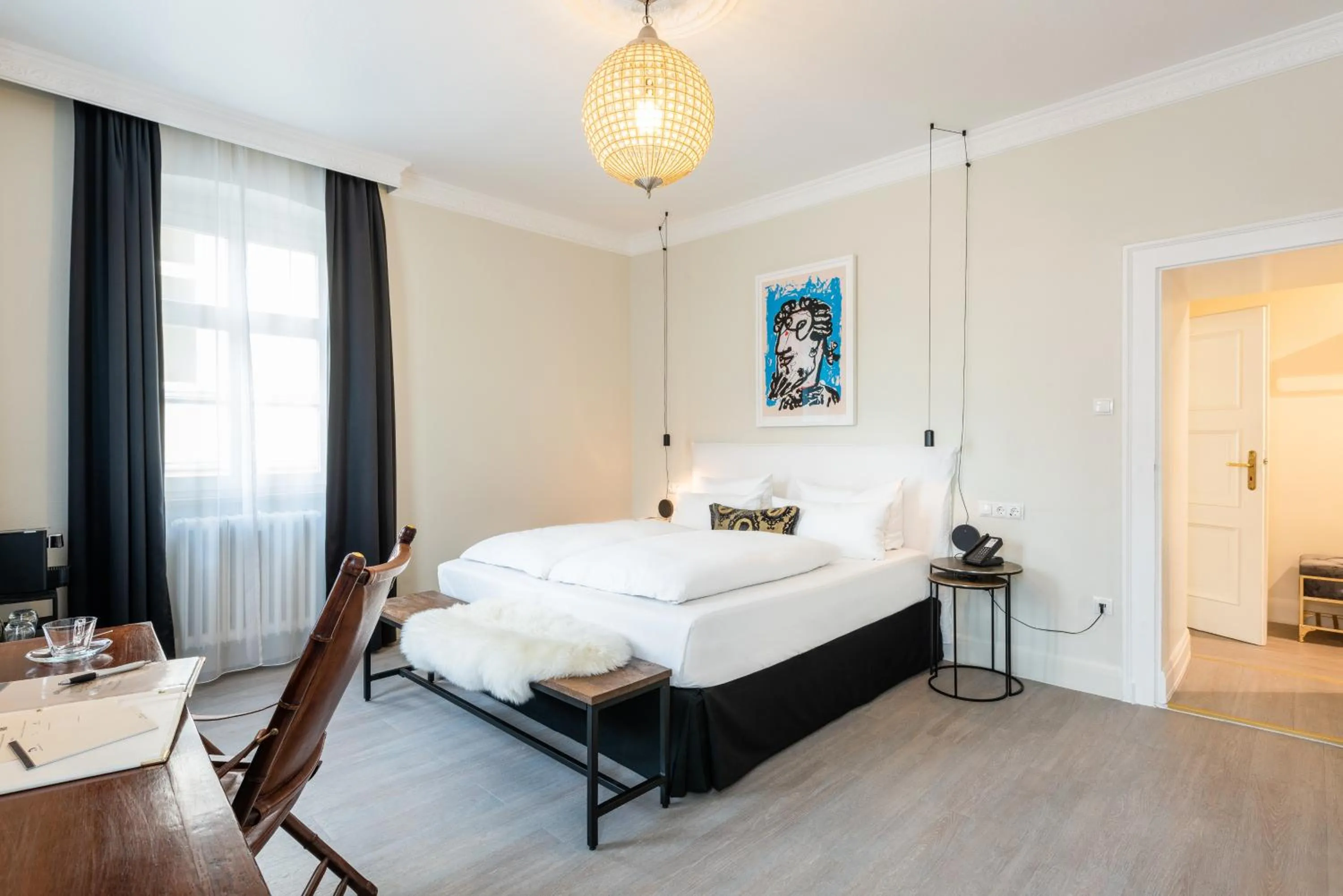 Bed in Hotel Würzburger Hof ****