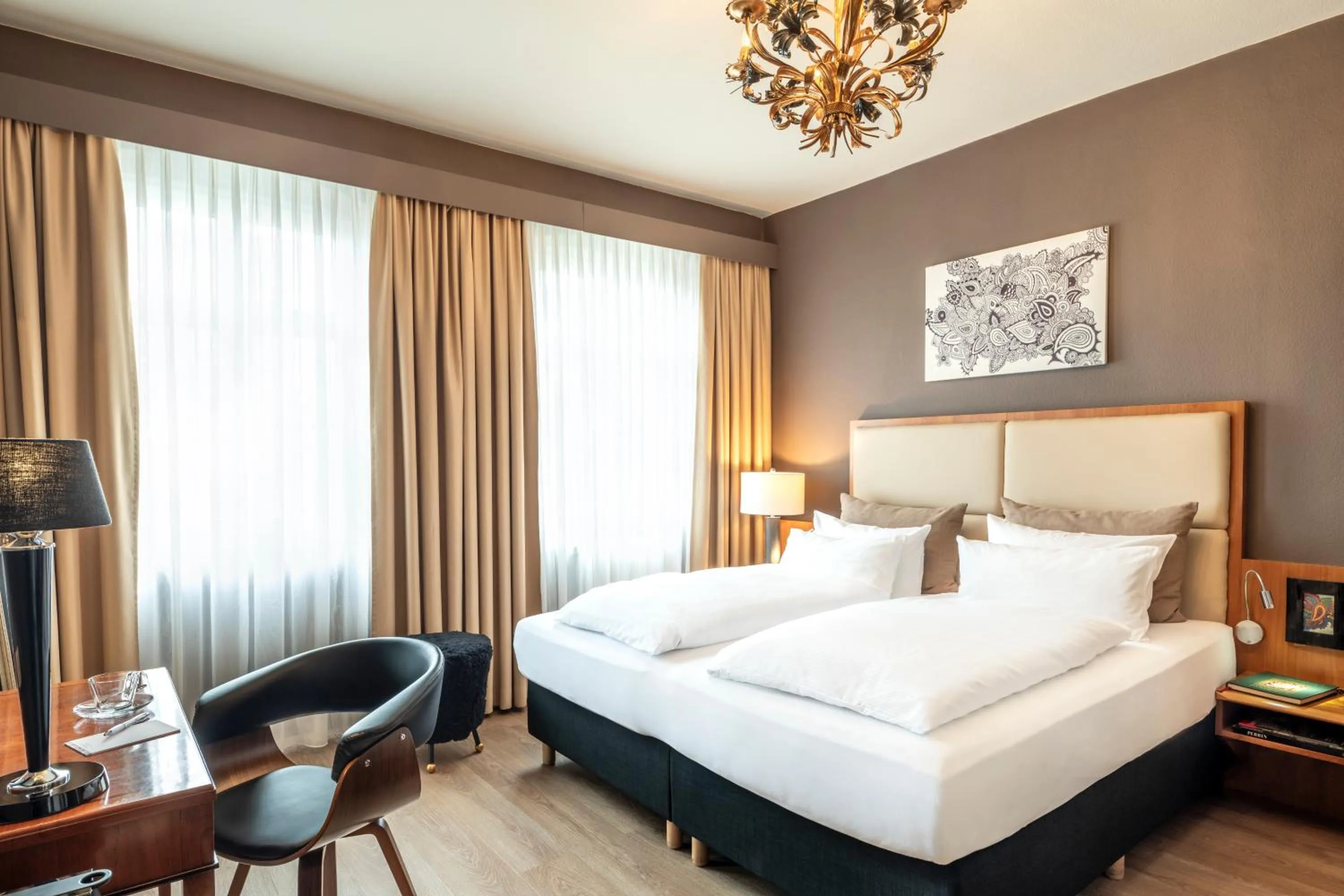 Bed in Hotel Würzburger Hof ****