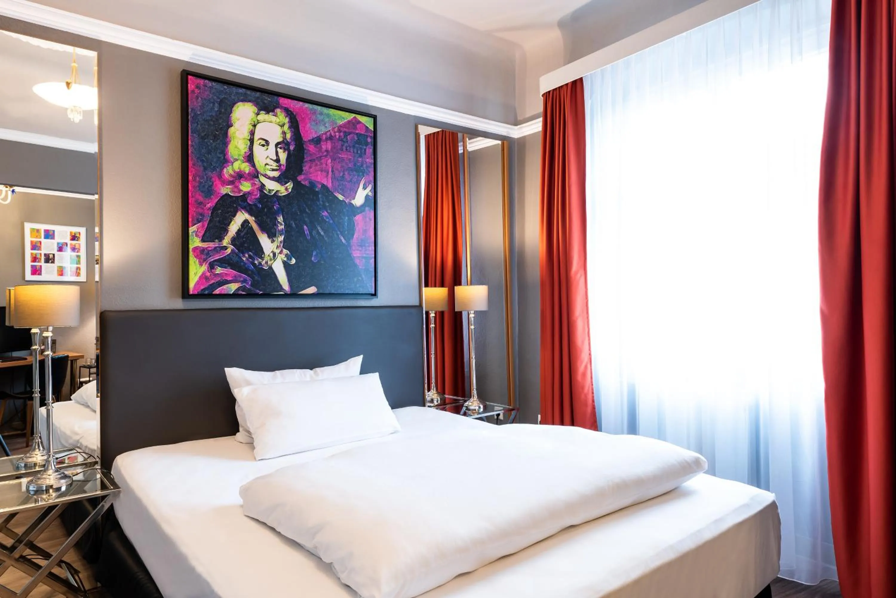 Bed in Hotel Würzburger Hof ****