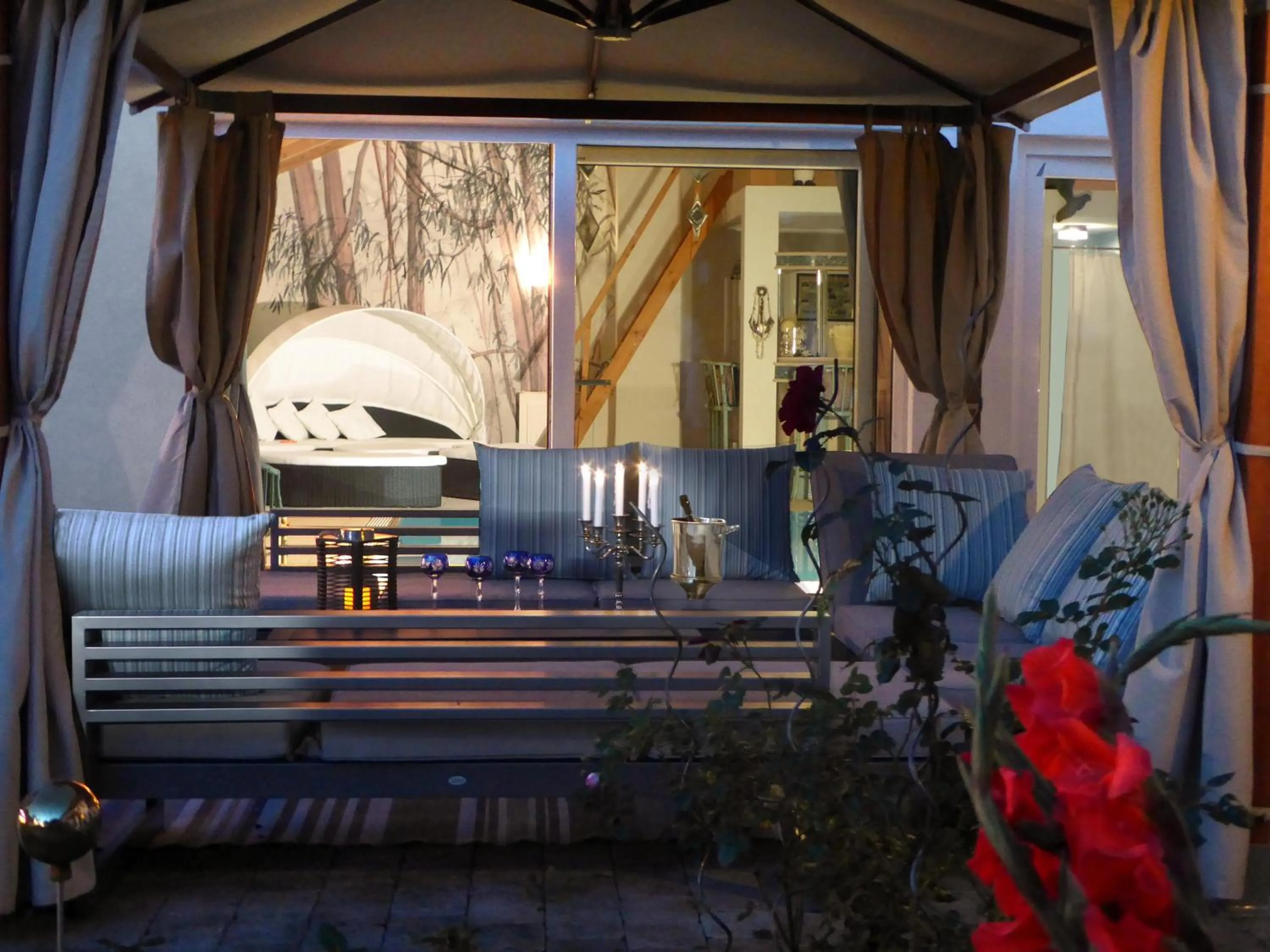 Swimming pool in Chalet Valley