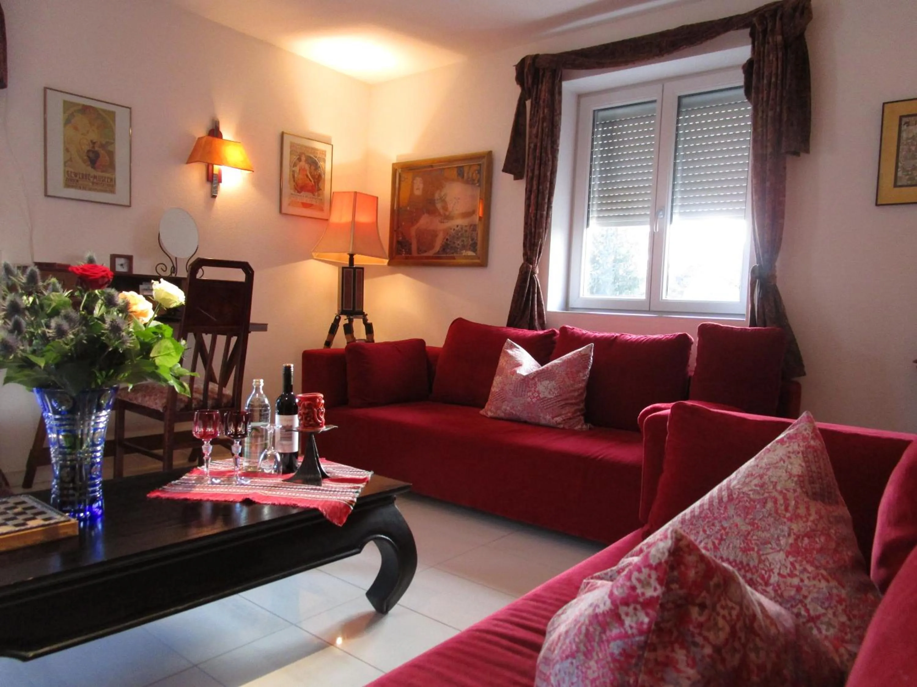 Day in Chalet Valley