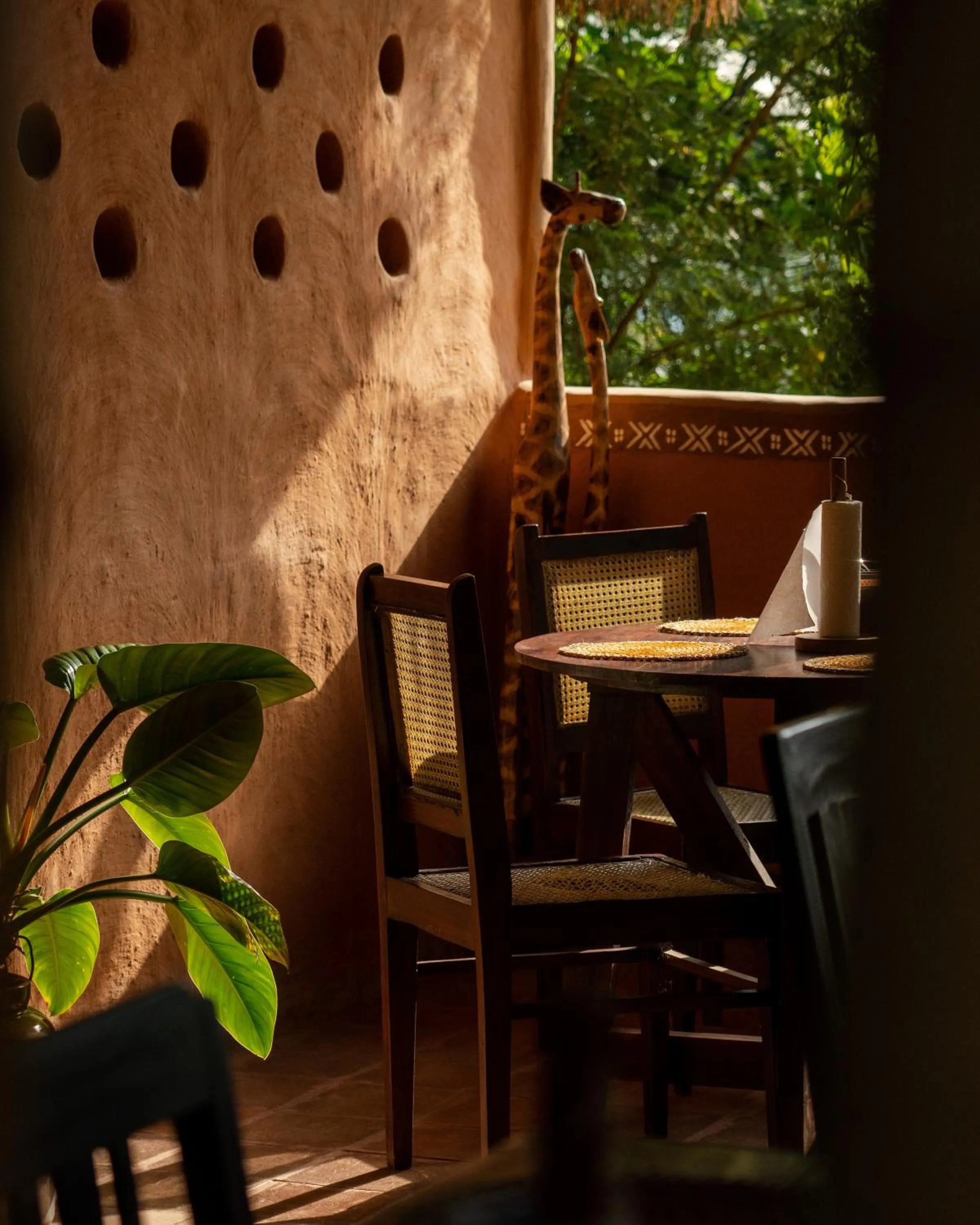 Restaurant/places to eat in The Mudhouse Marayoor