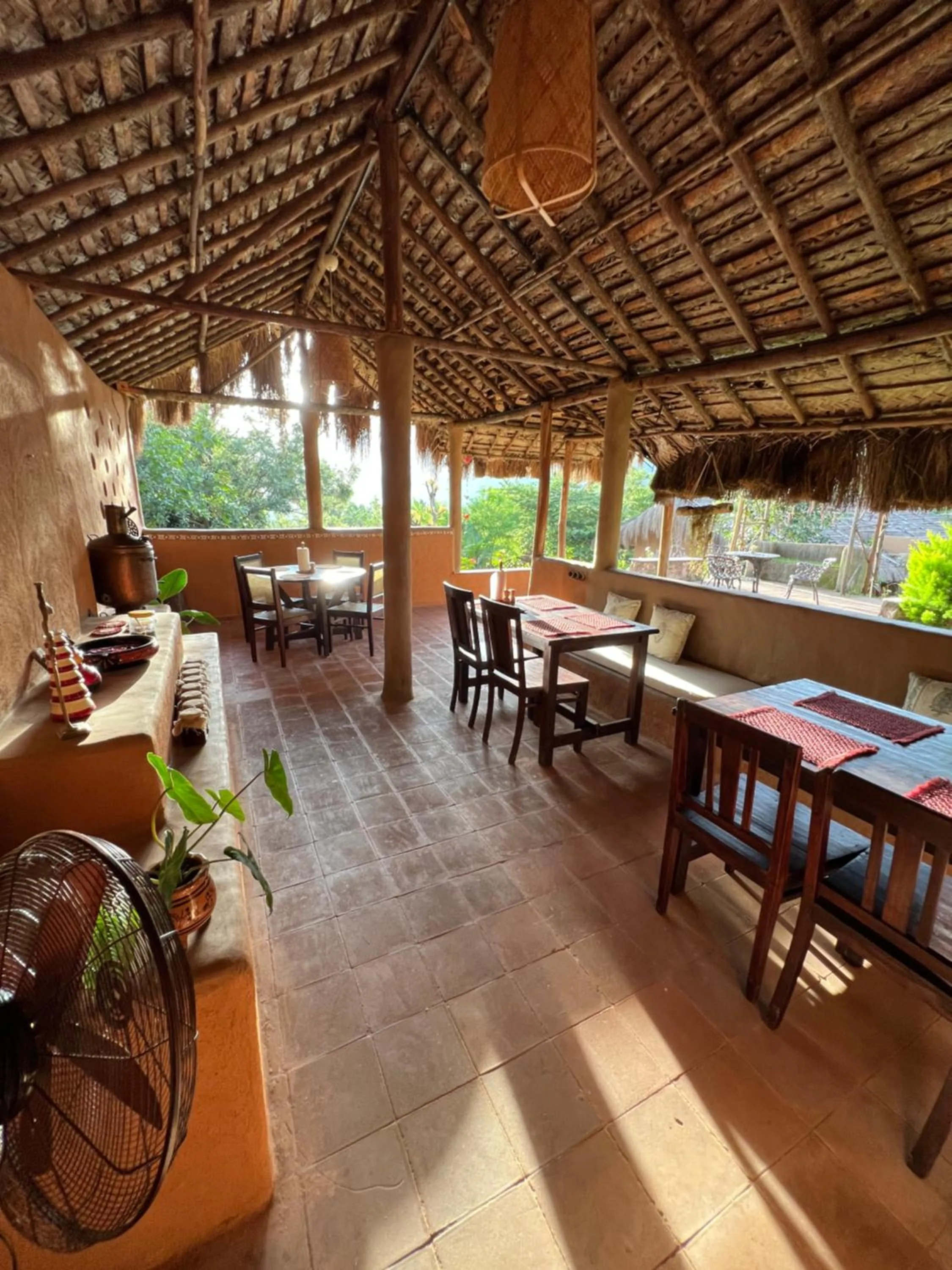 Restaurant/places to eat in The Mudhouse Marayoor