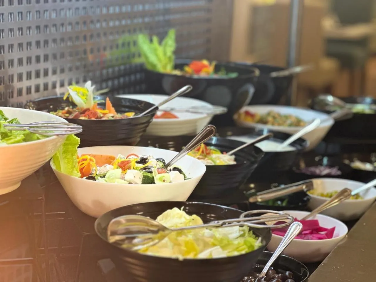 Restaurant/places to eat in Grand Continental Hotel