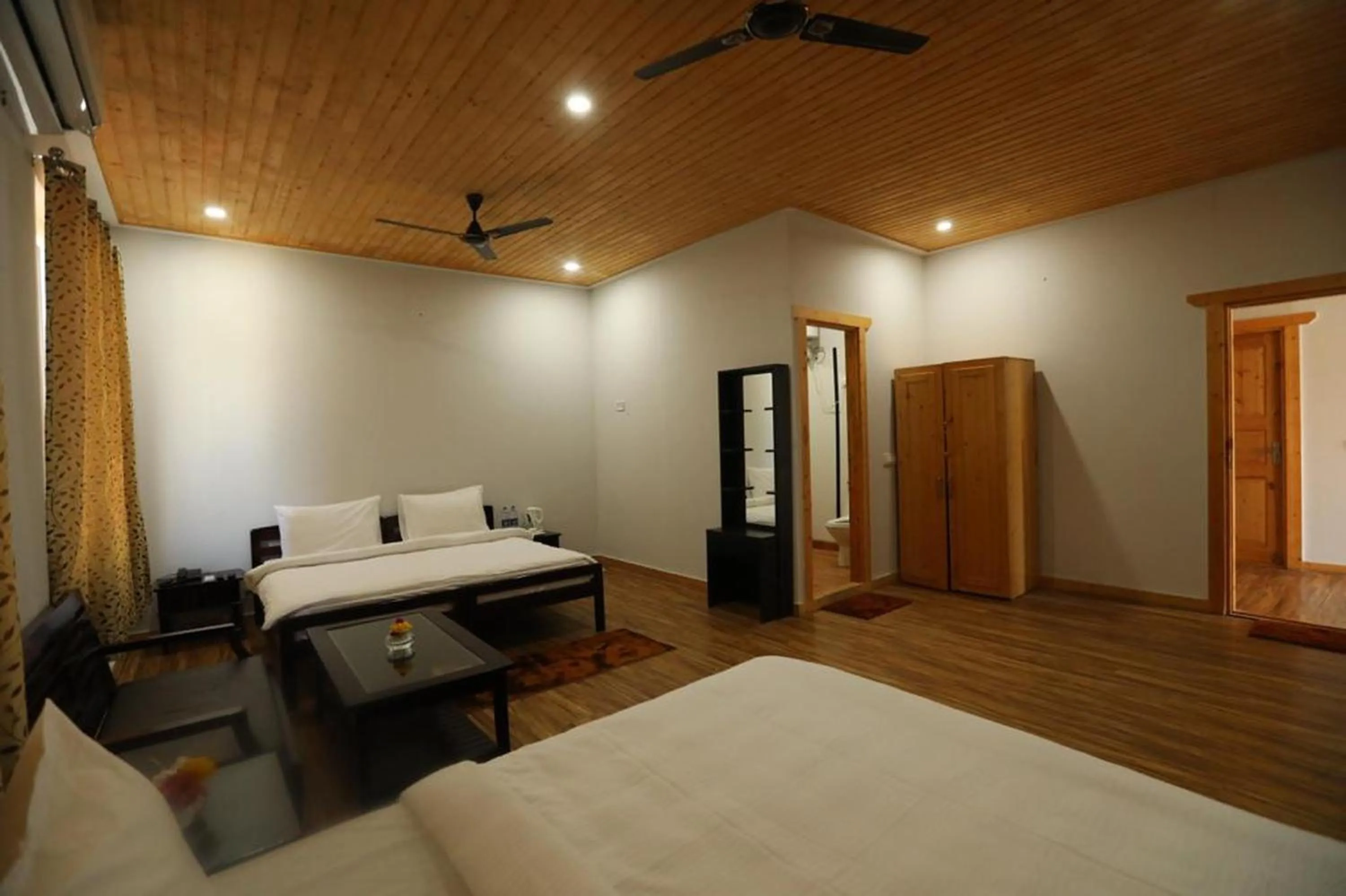Bedroom, Bed in Le ROI Floating Huts & Eco Rooms Tehri