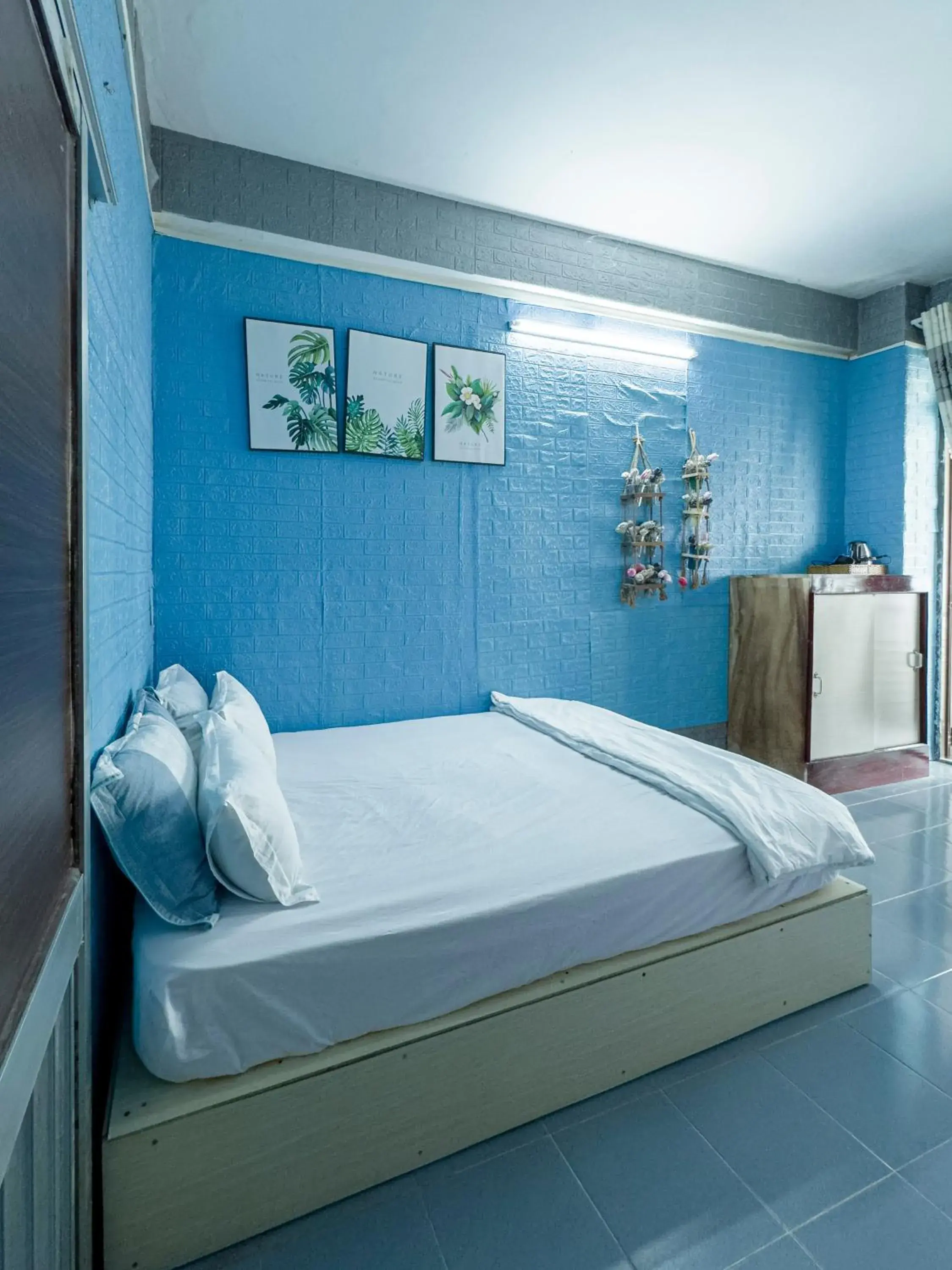 Double Room with Shared Bathroom in Bụi Hostel - Ferry to Rạch Giá Double Room with Shared Bathroom in Bụi Hostel - Ferry to Rạch Giá