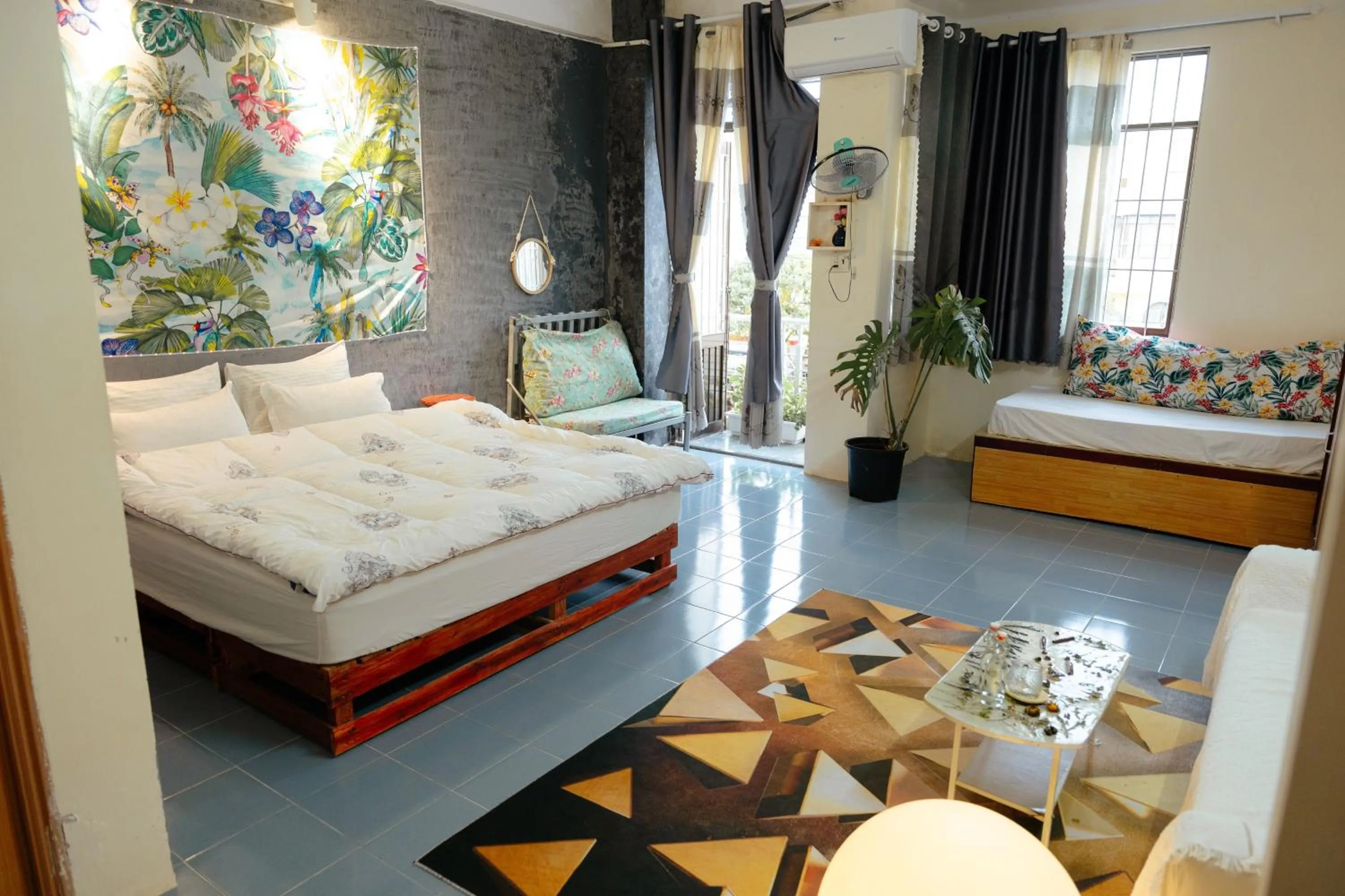 Bedroom, Bed in Bụi Hostel - Ferry to Rạch Giá