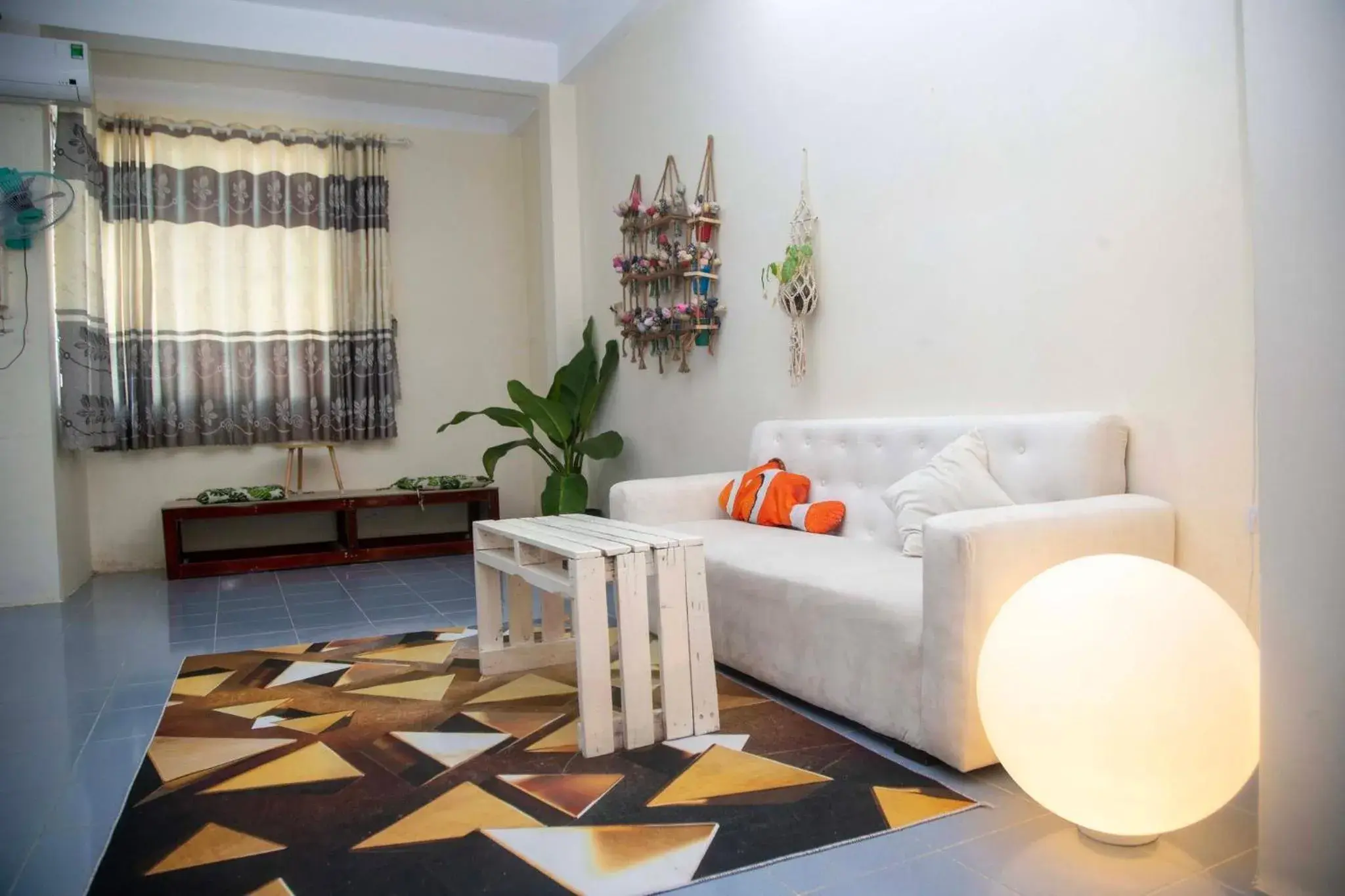 Bụi Hostel - Ferry to Rạch Giá Bụi Hostel - Ferry to Rạch Giá