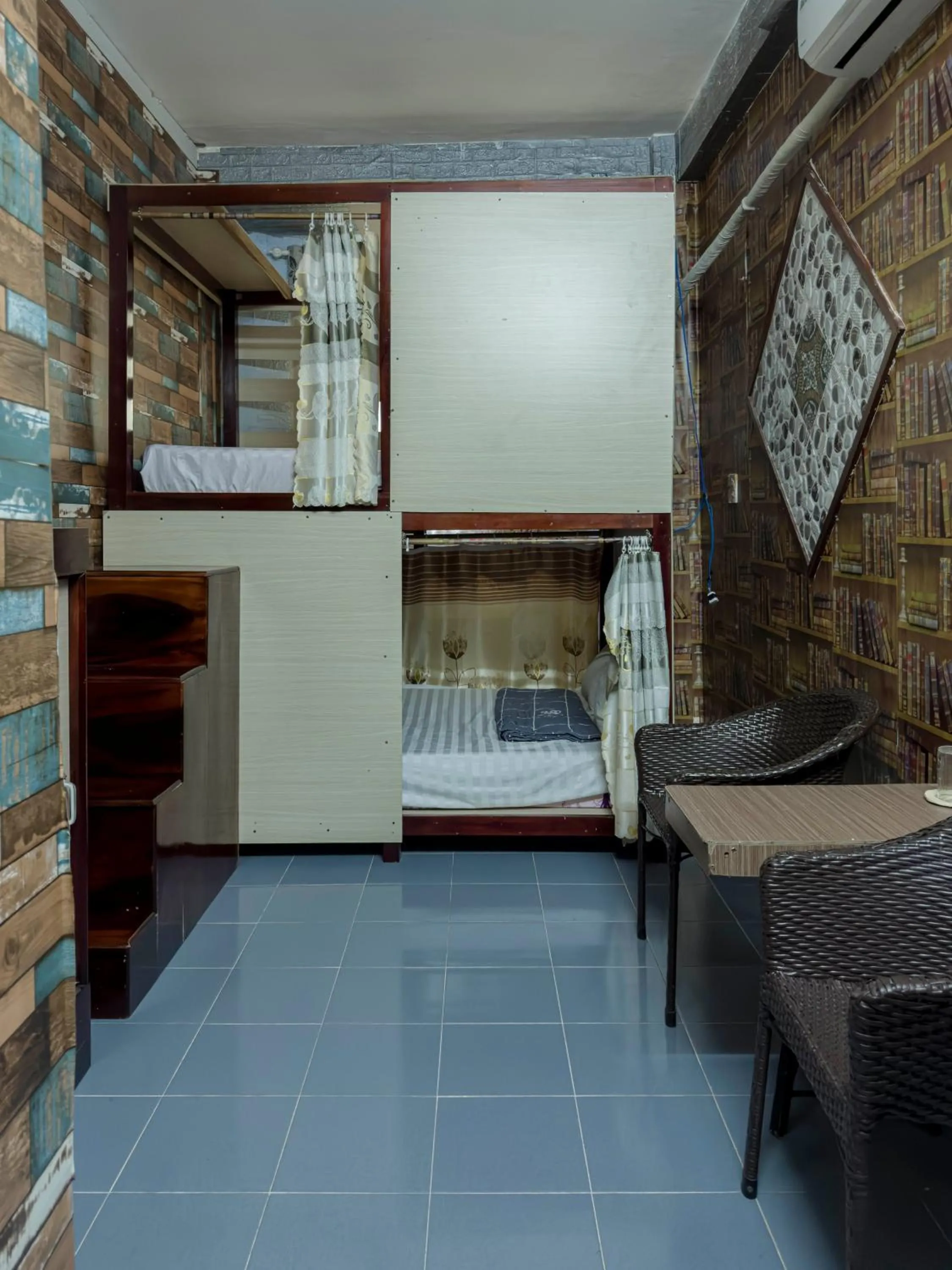 Bedroom, Bed in Bụi Hostel - Ferry to Rạch Giá