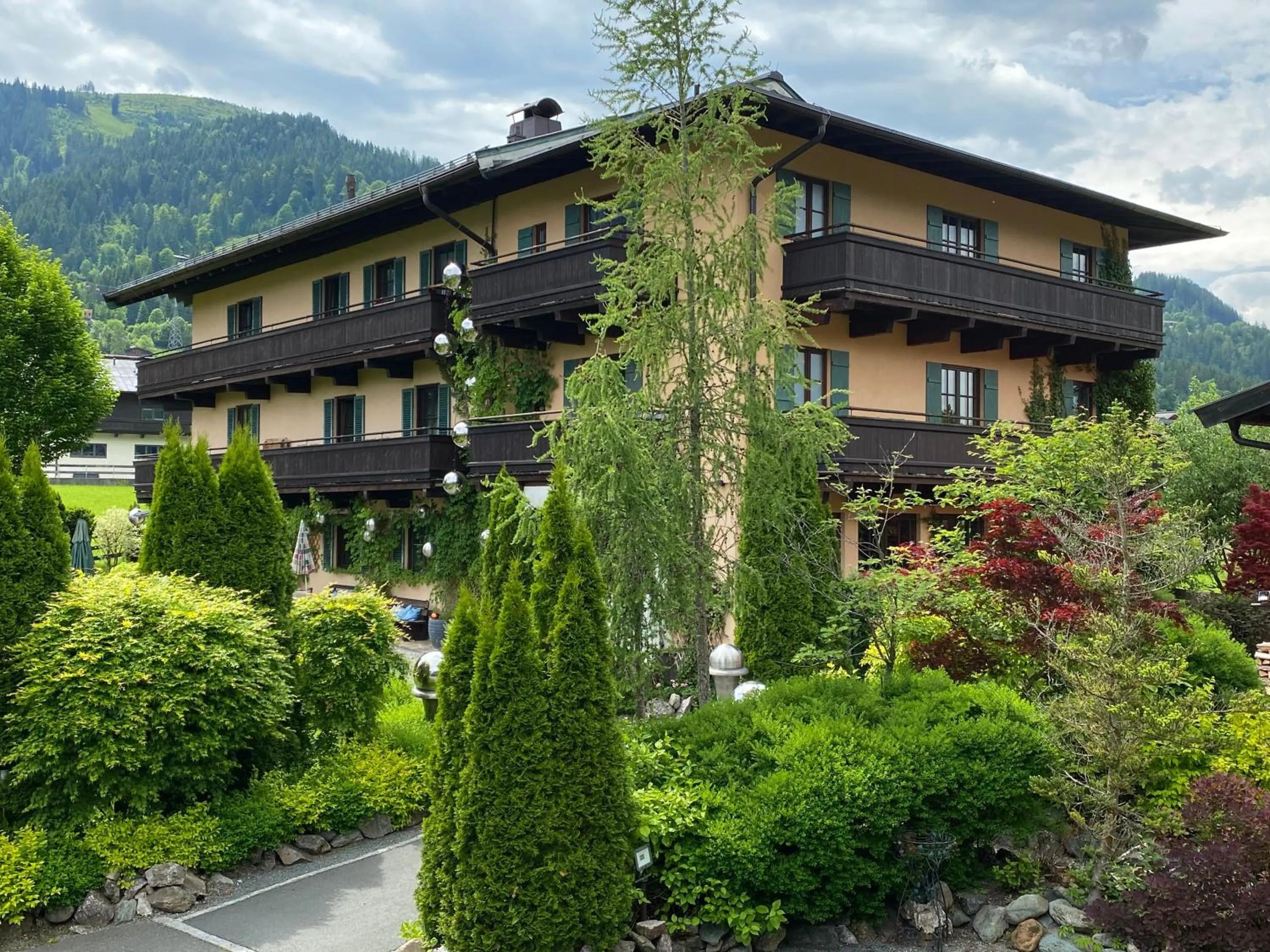 Property building in Hotel Edelweiss Kitzbühel
