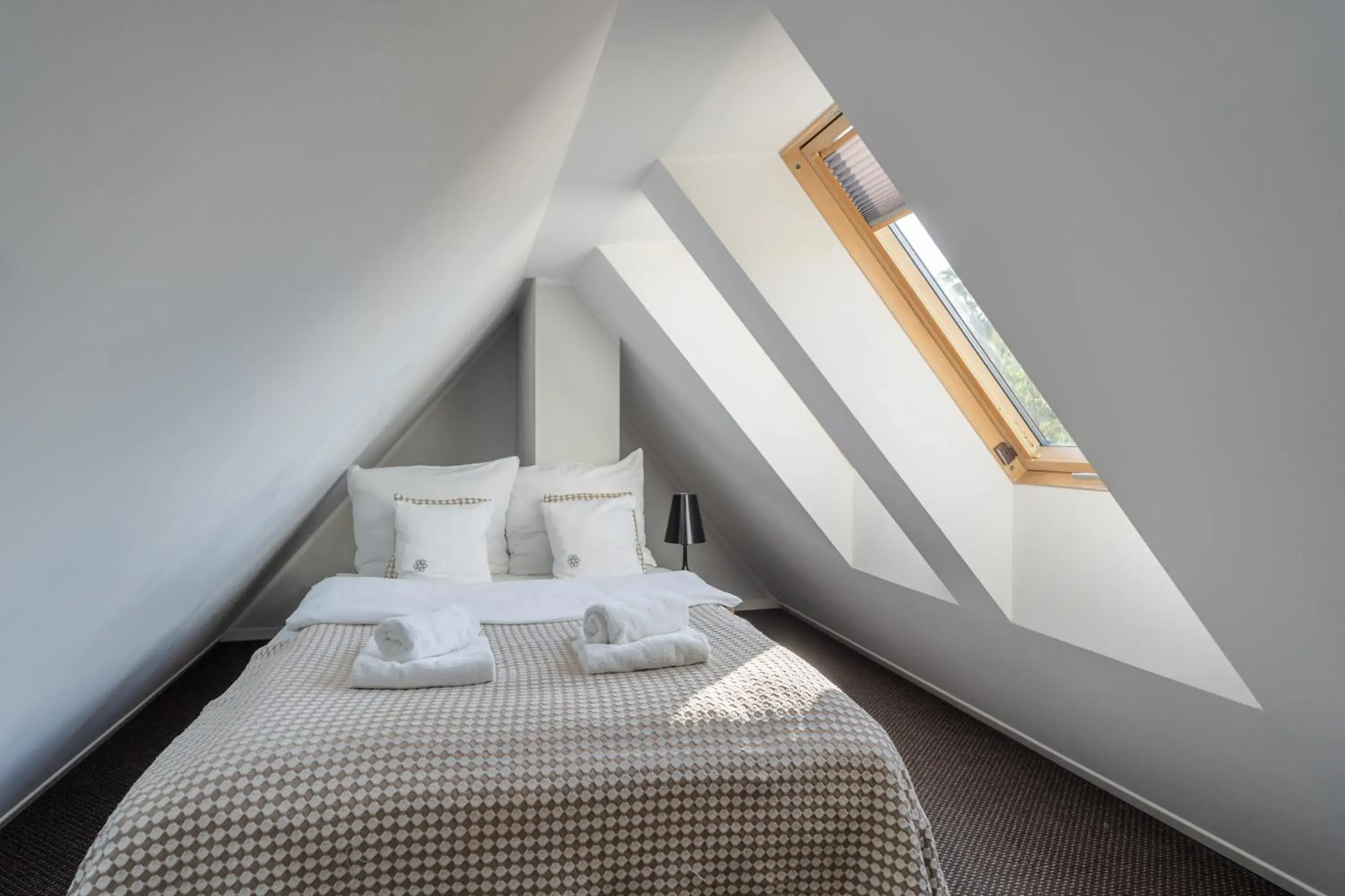 Three-Bedroom Apartment with Mountain View in Harenda Residence - Destigo Hotels Three-Bedroom Apartment with Mountain View in Harenda Residence - Destigo Hotels