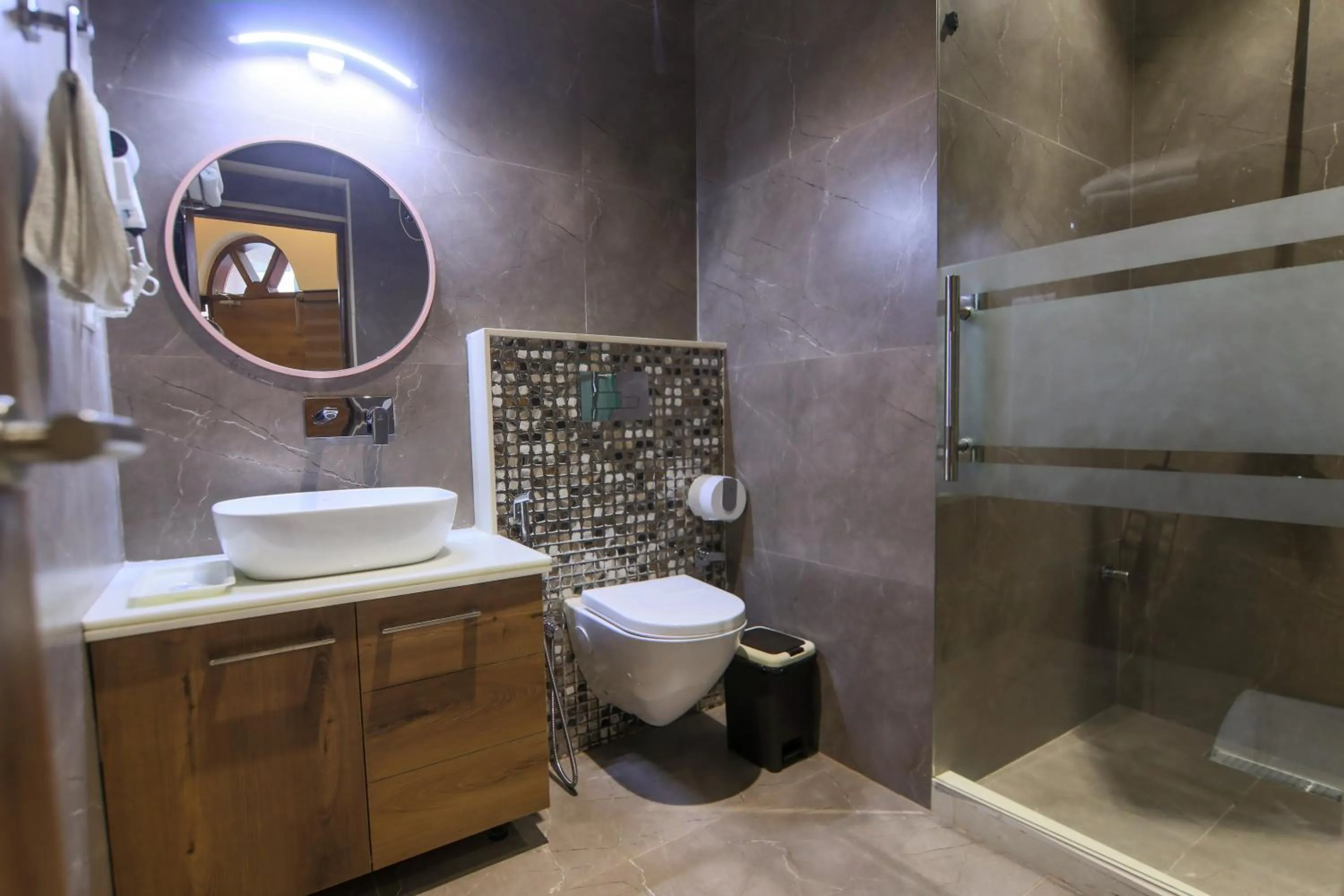 Bathroom in Vashishth Guest House