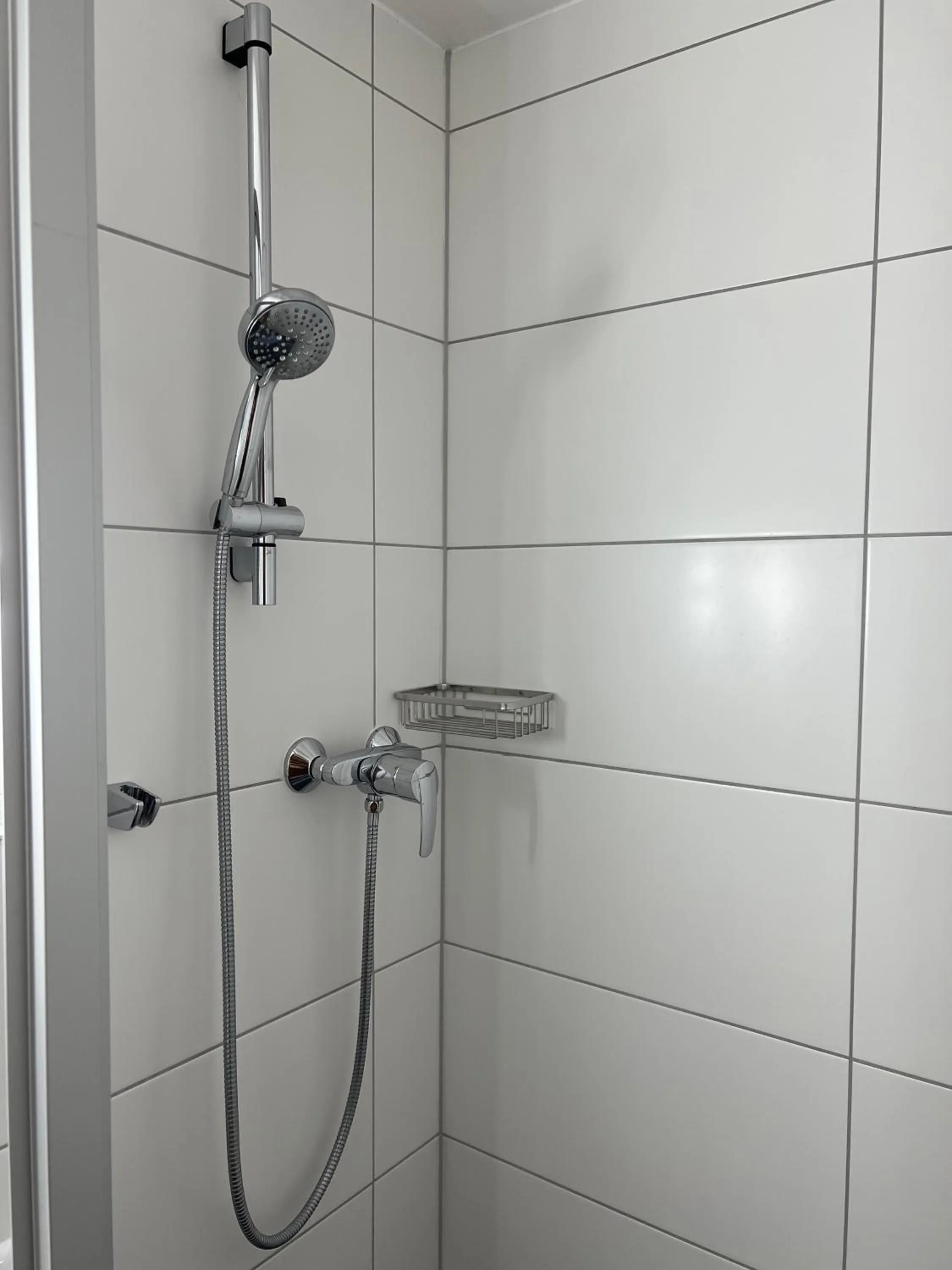 Shower in Gasthof Löwen