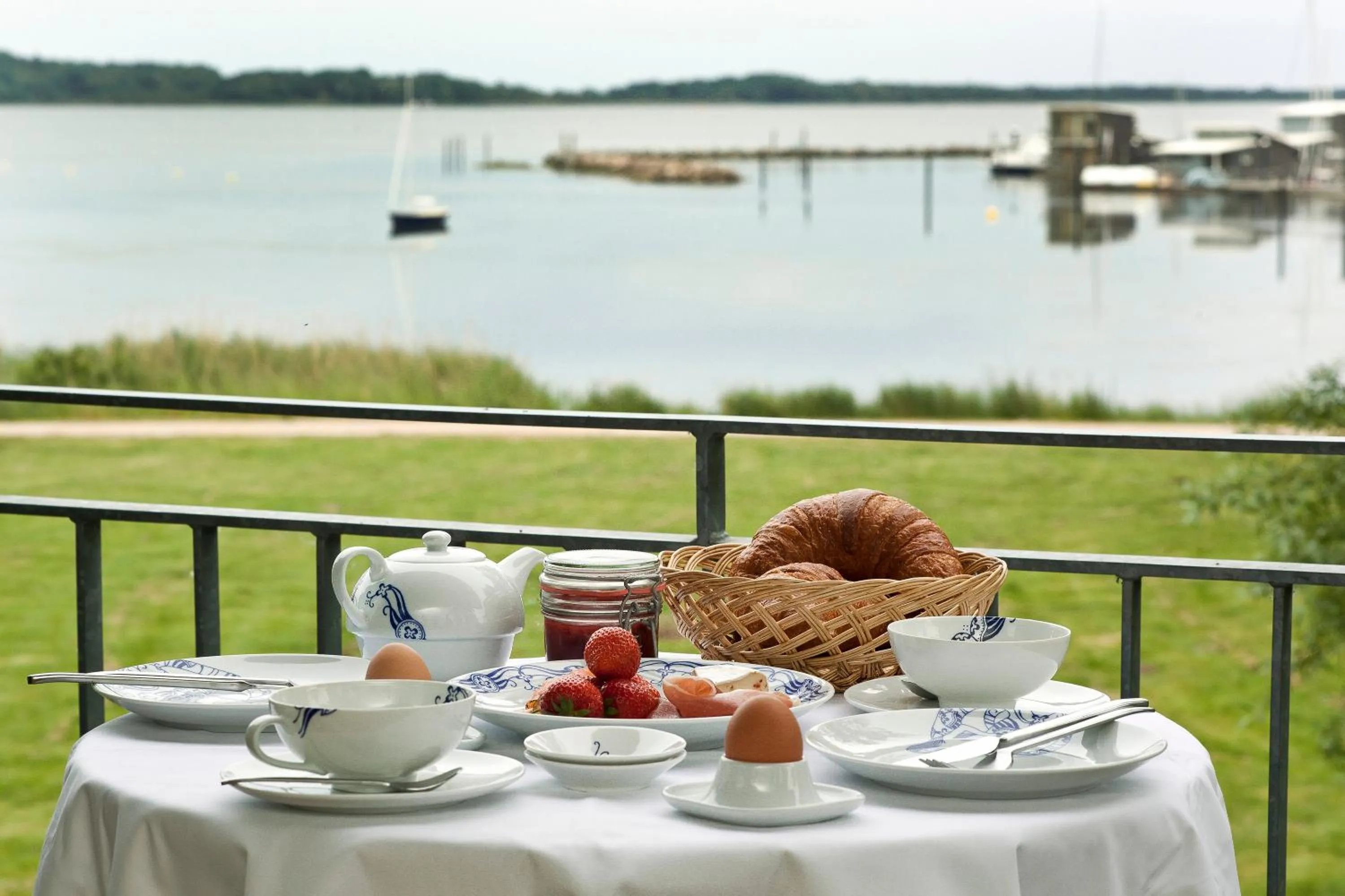 Breakfast in Im-Jaich Wasserferienwelt