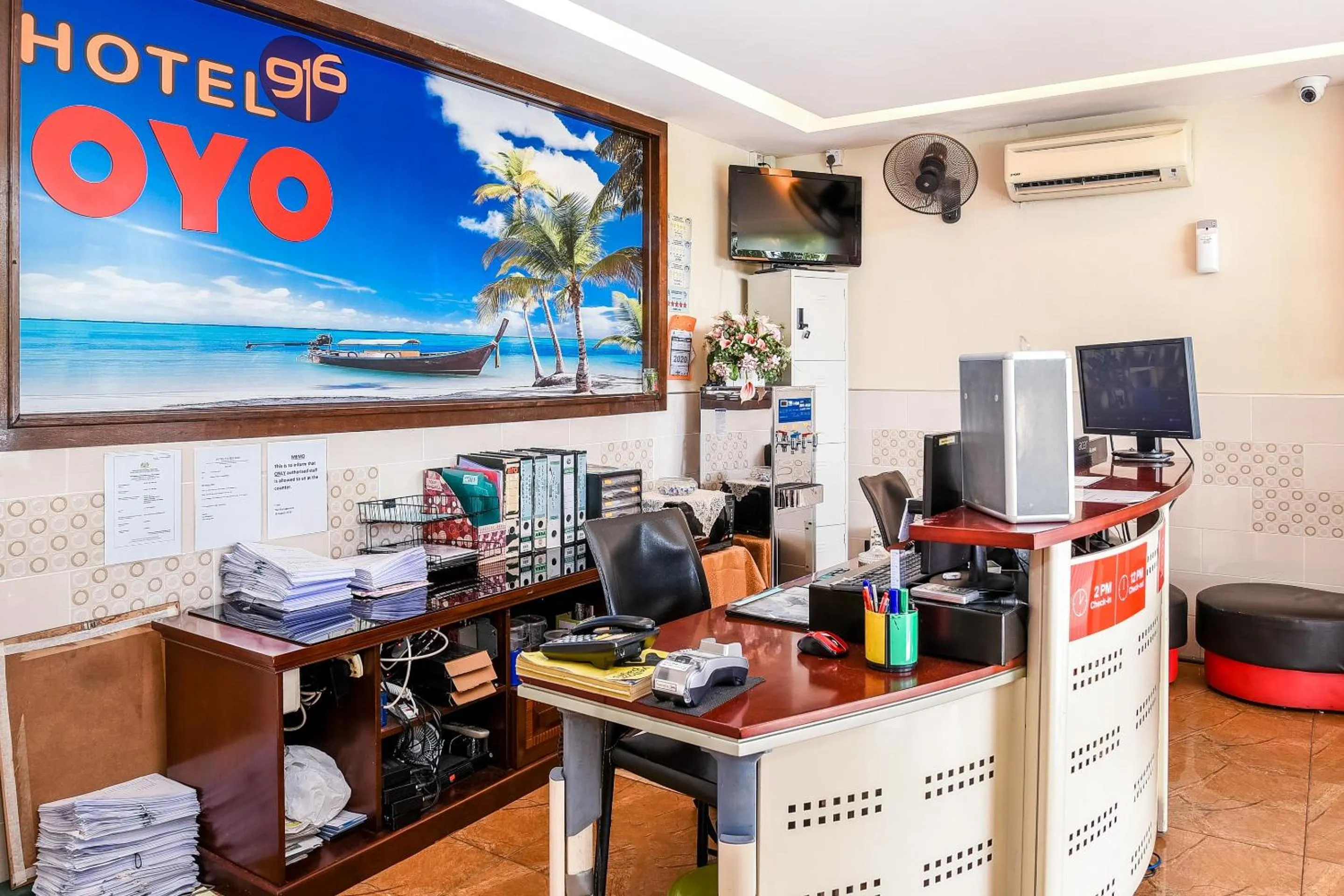 Lobby or reception in Hotel O Hotel 916