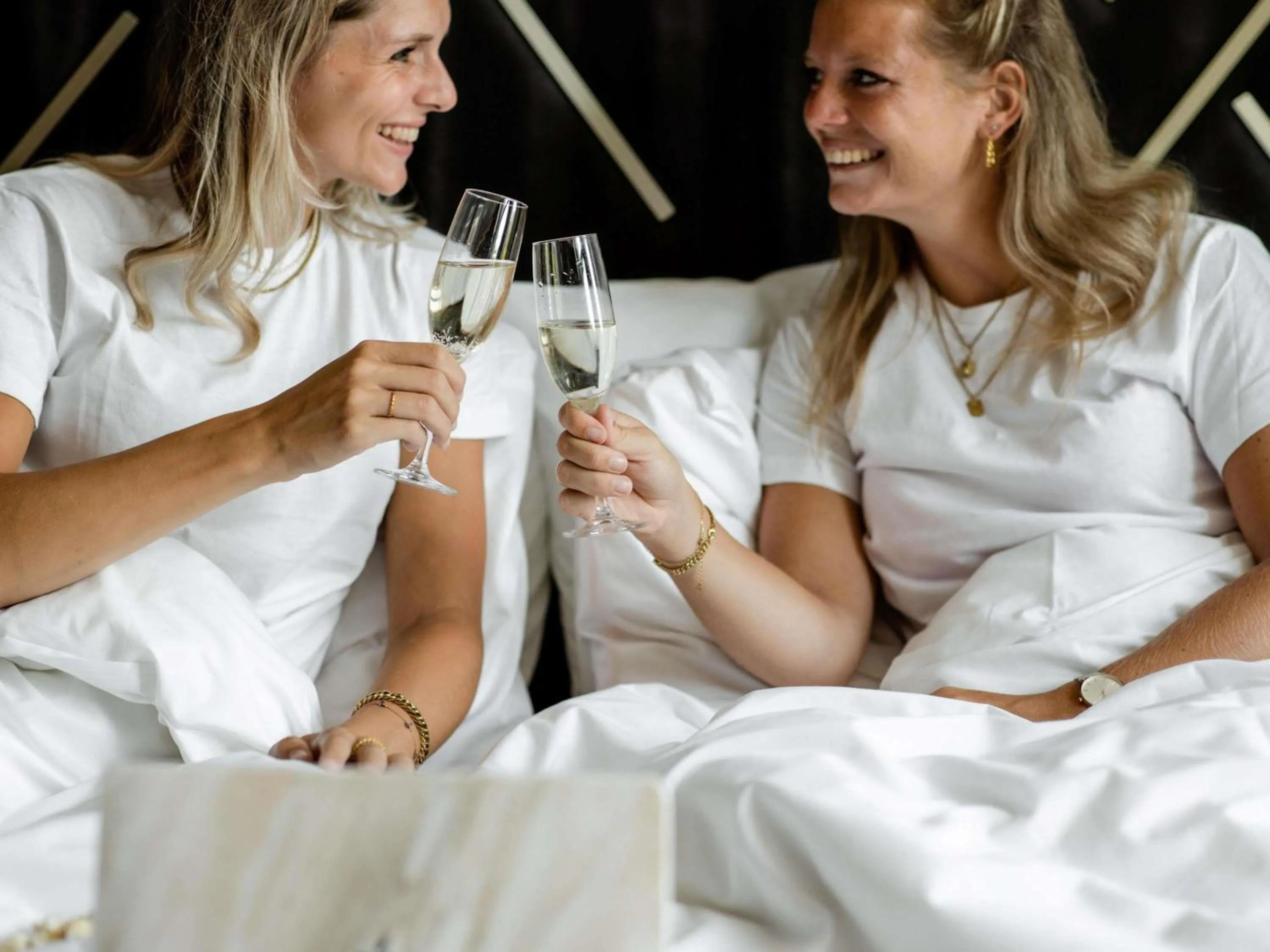 Bedroom in Le Marin Hotel Rotterdam City - Handwritten Collection