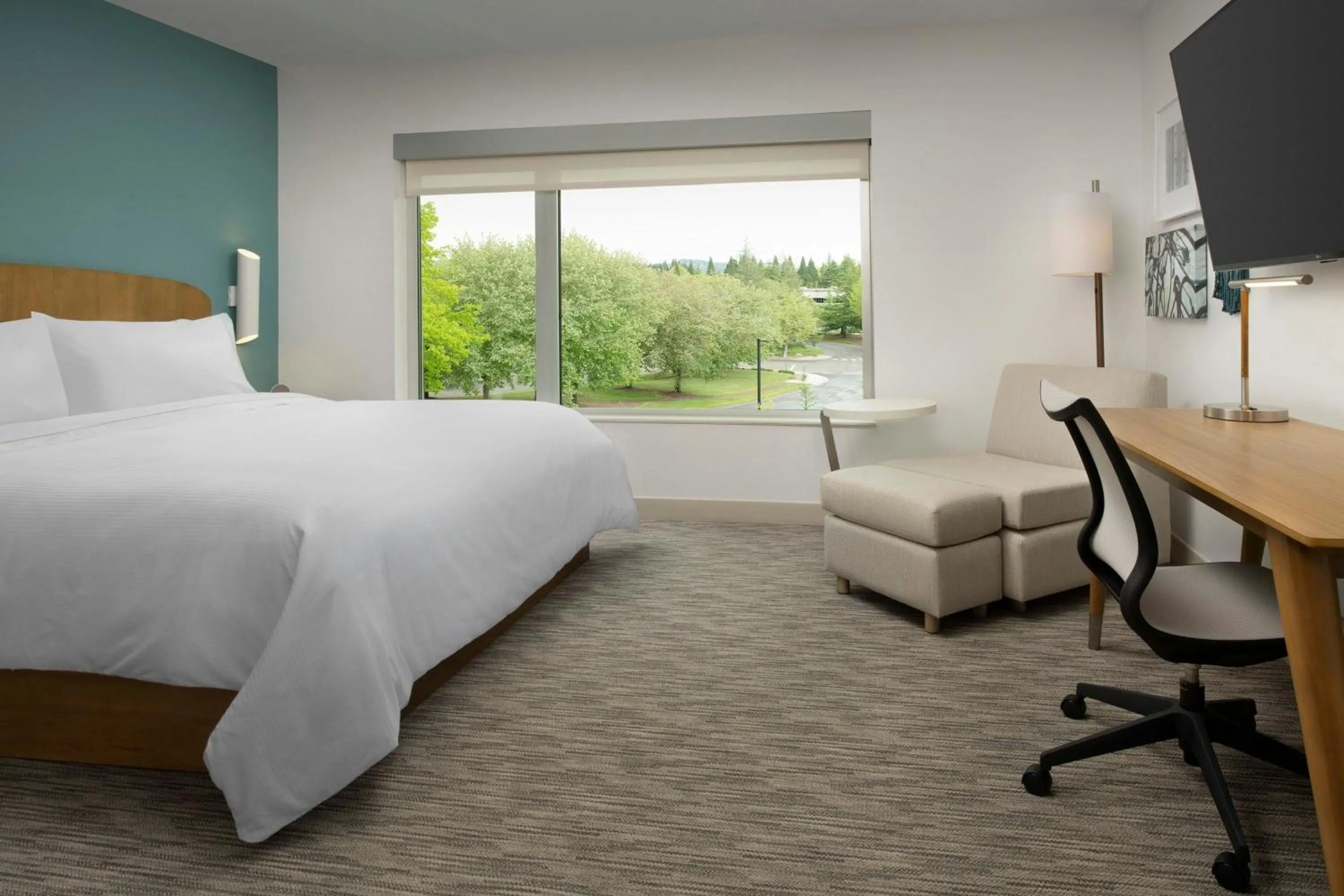 Photo of the whole room, Bed in Element Portland Beaverton