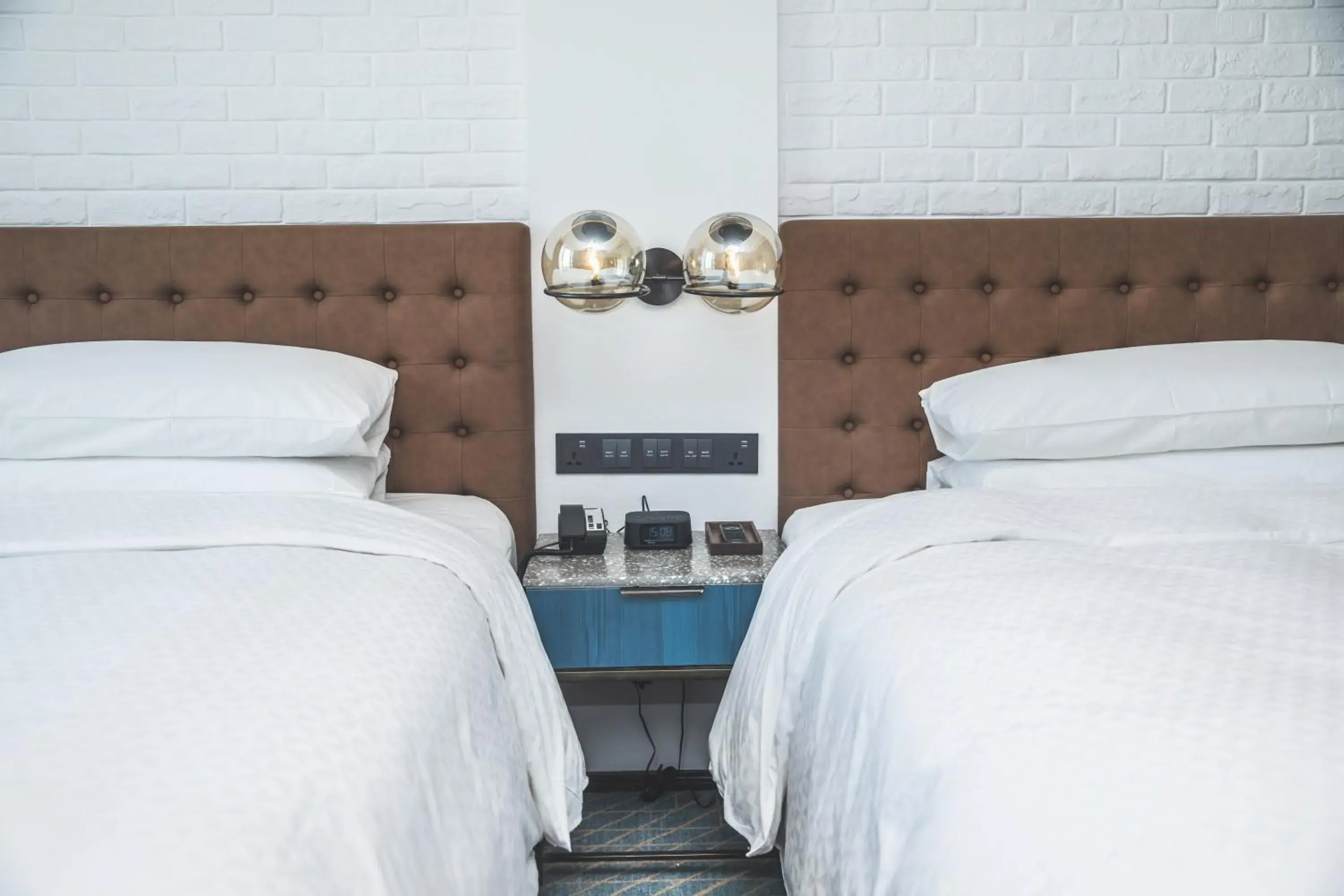 Deluxe Room with 2 Double Beds in Four Points by Sheraton Shanghai Hongqiao Deluxe Room with 2 Double Beds in Four Points by Sheraton Shanghai Hongqiao