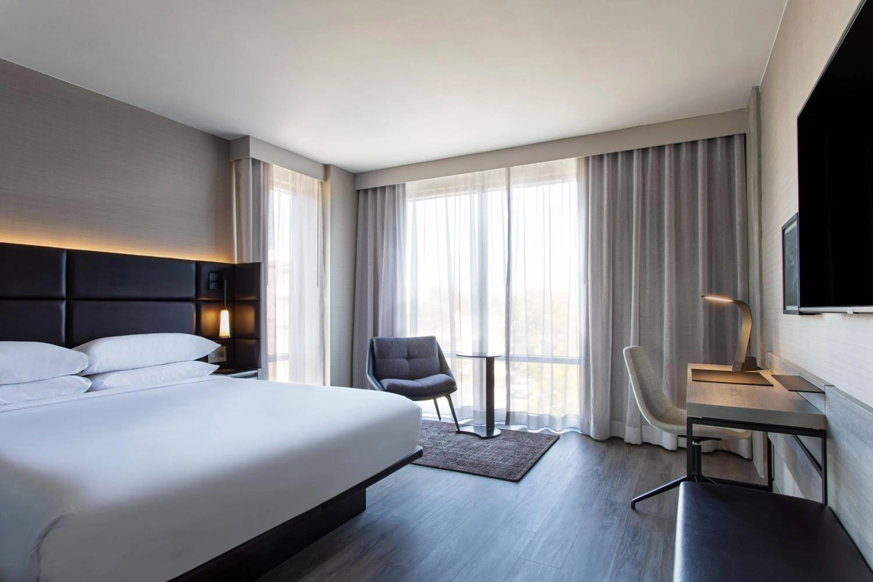 Bedroom, Bed in AC Hotel by Marriott Palo Alto