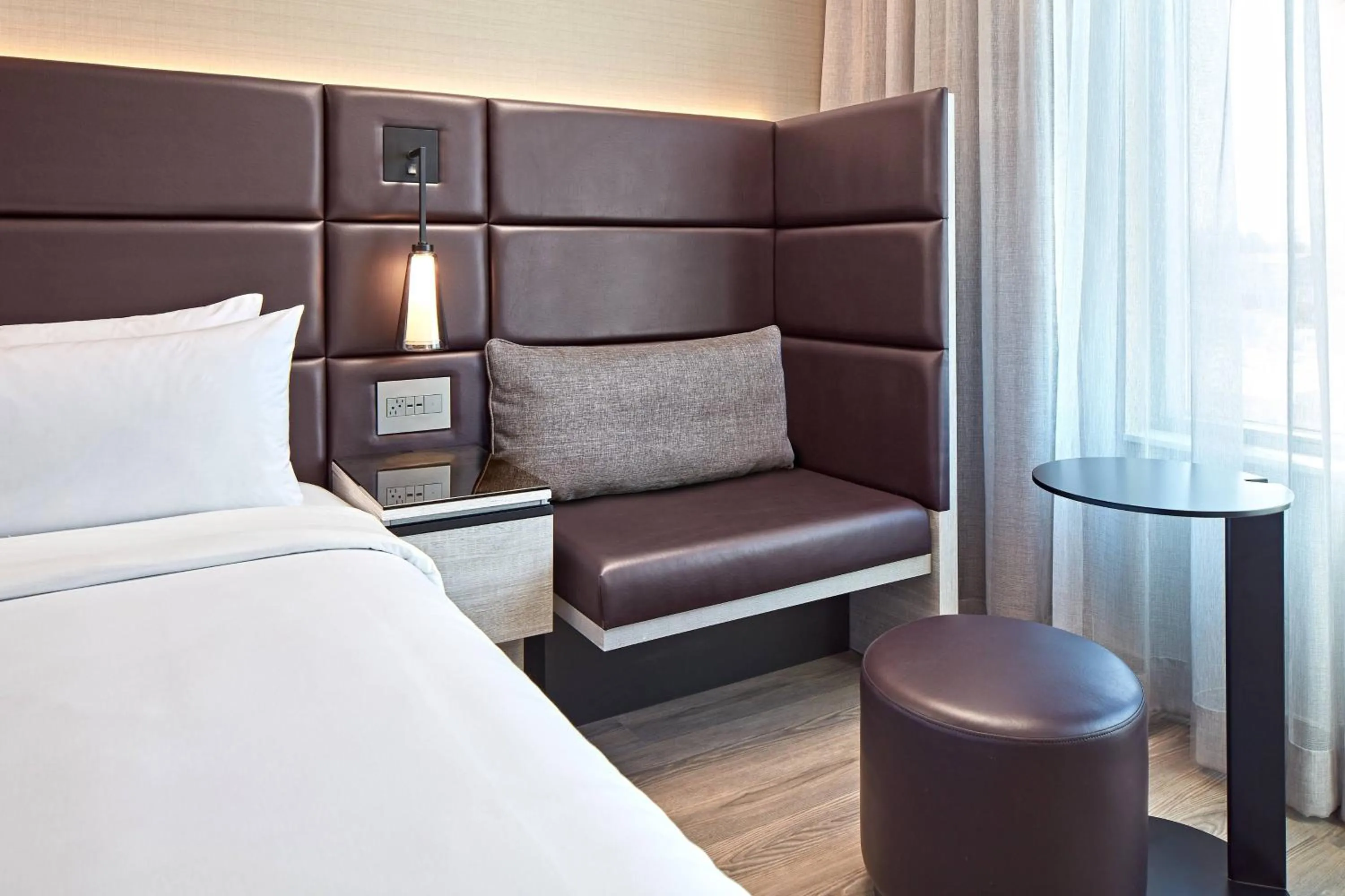 Photo of the whole room, Bed in AC Hotel by Marriott Palo Alto