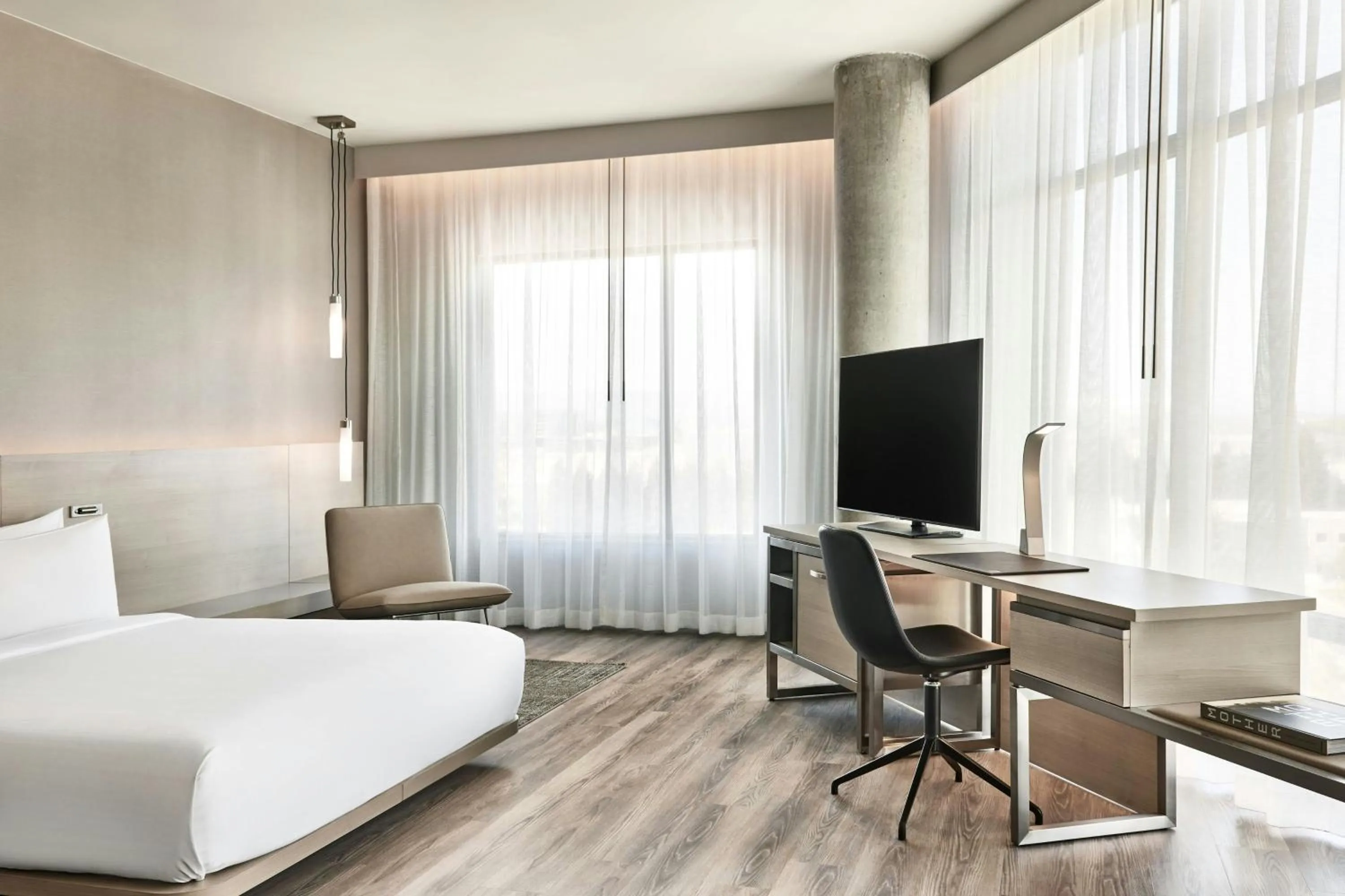 Bedroom, Bed in AC Hotel by Marriott Sunnyvale Moffett Park