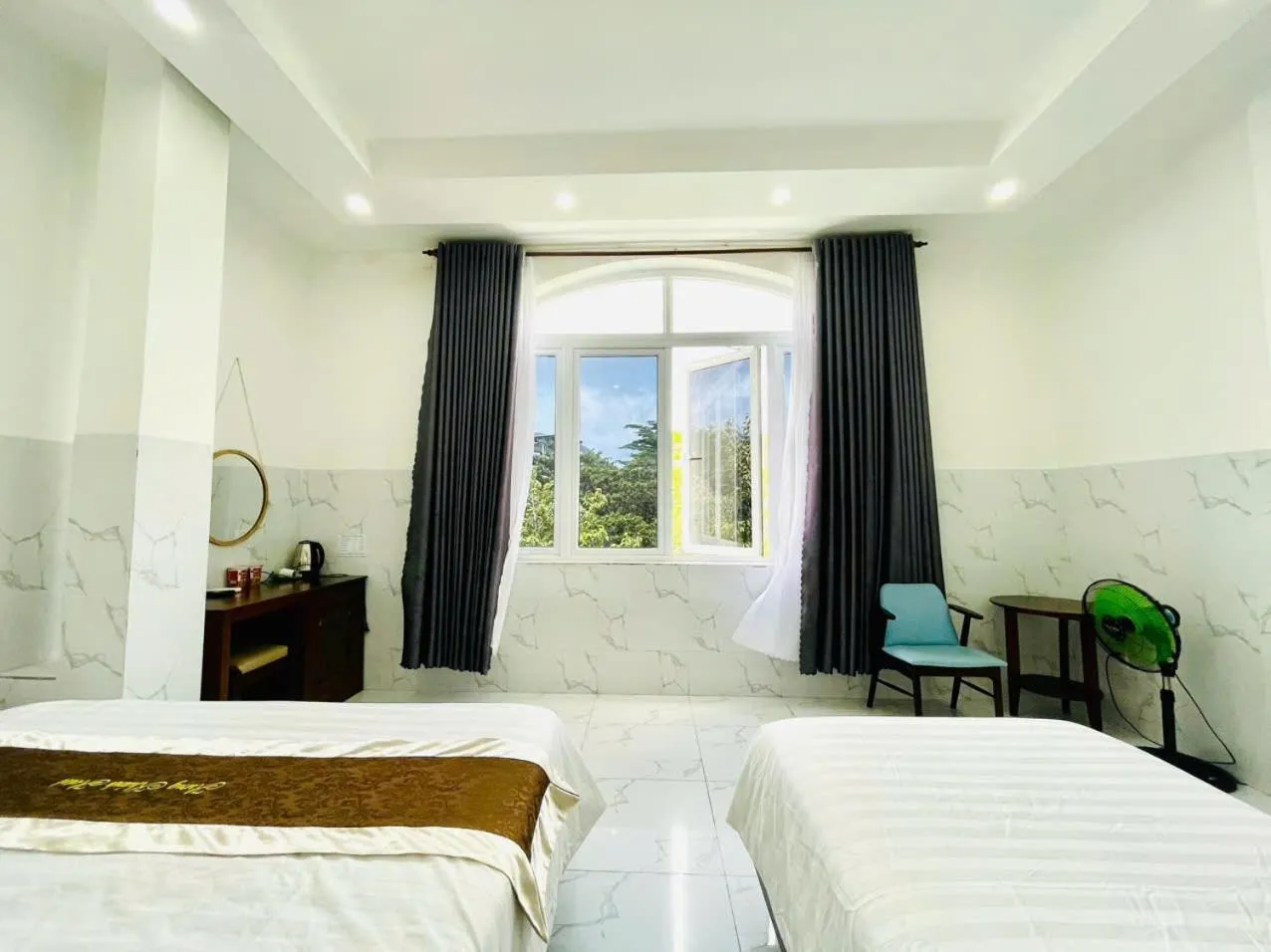 Bed in Hưng Khánh Hotel