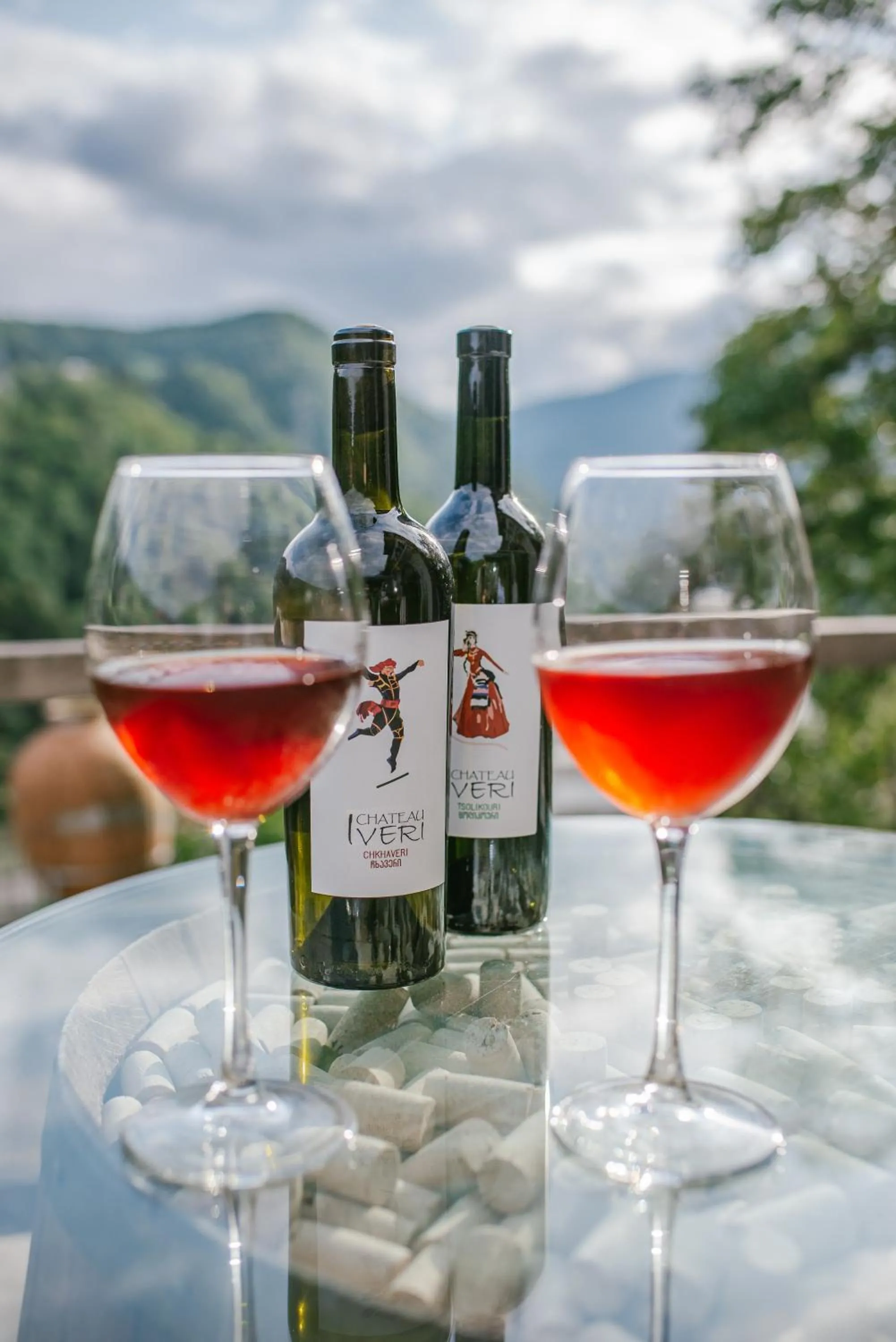 Restaurant/places to eat in Hotel Chateau Iveri