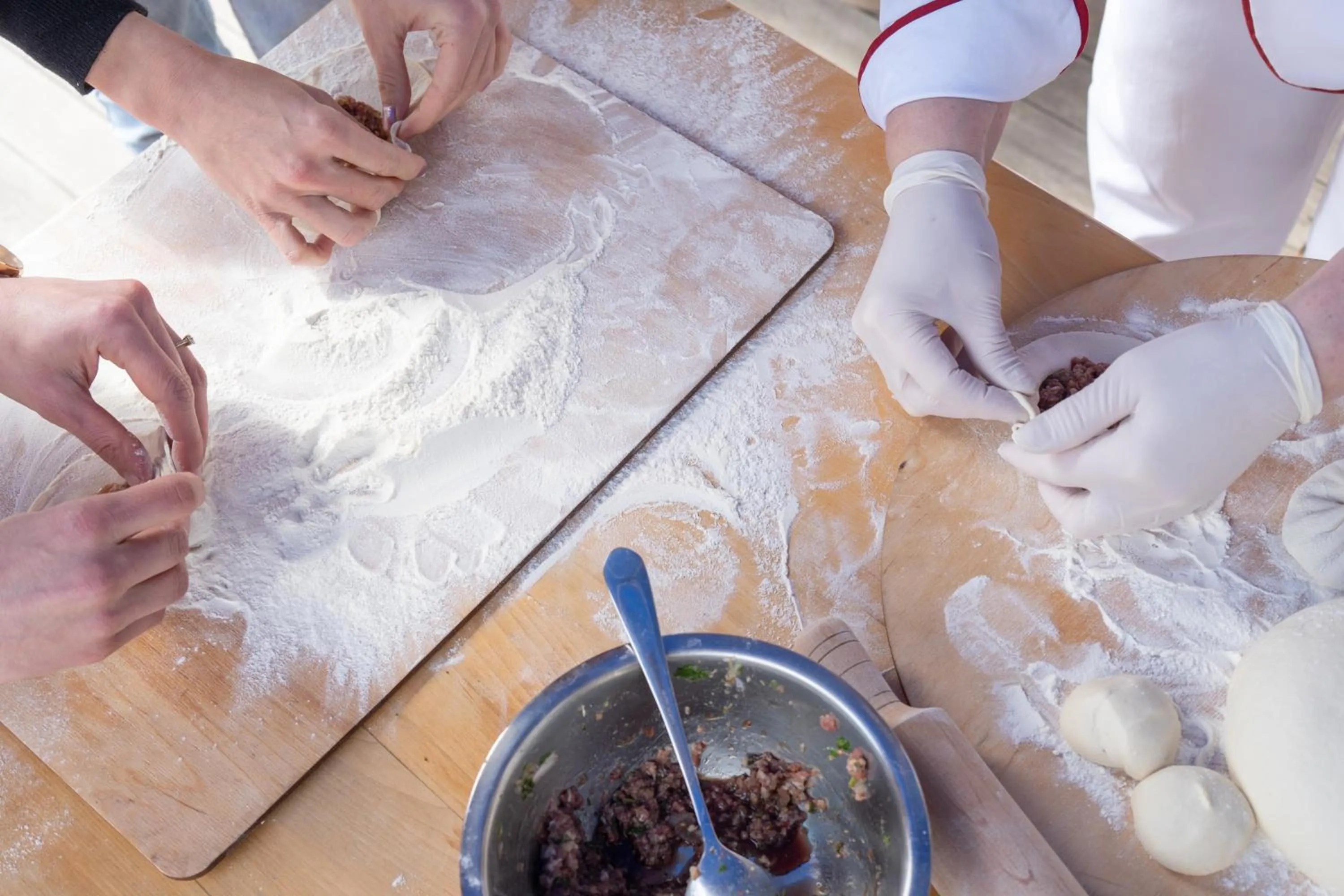 Food and drinks in Hotel Chateau Iveri