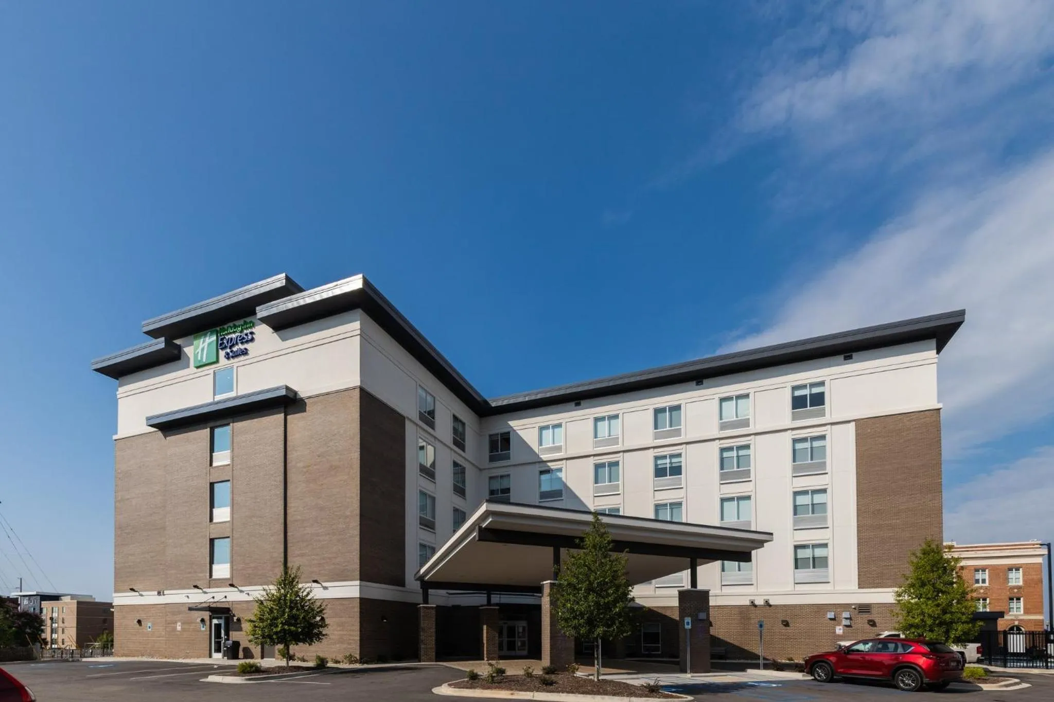 Property building in Holiday Inn Express & Suites Columbia Downtown The Vista by IHG