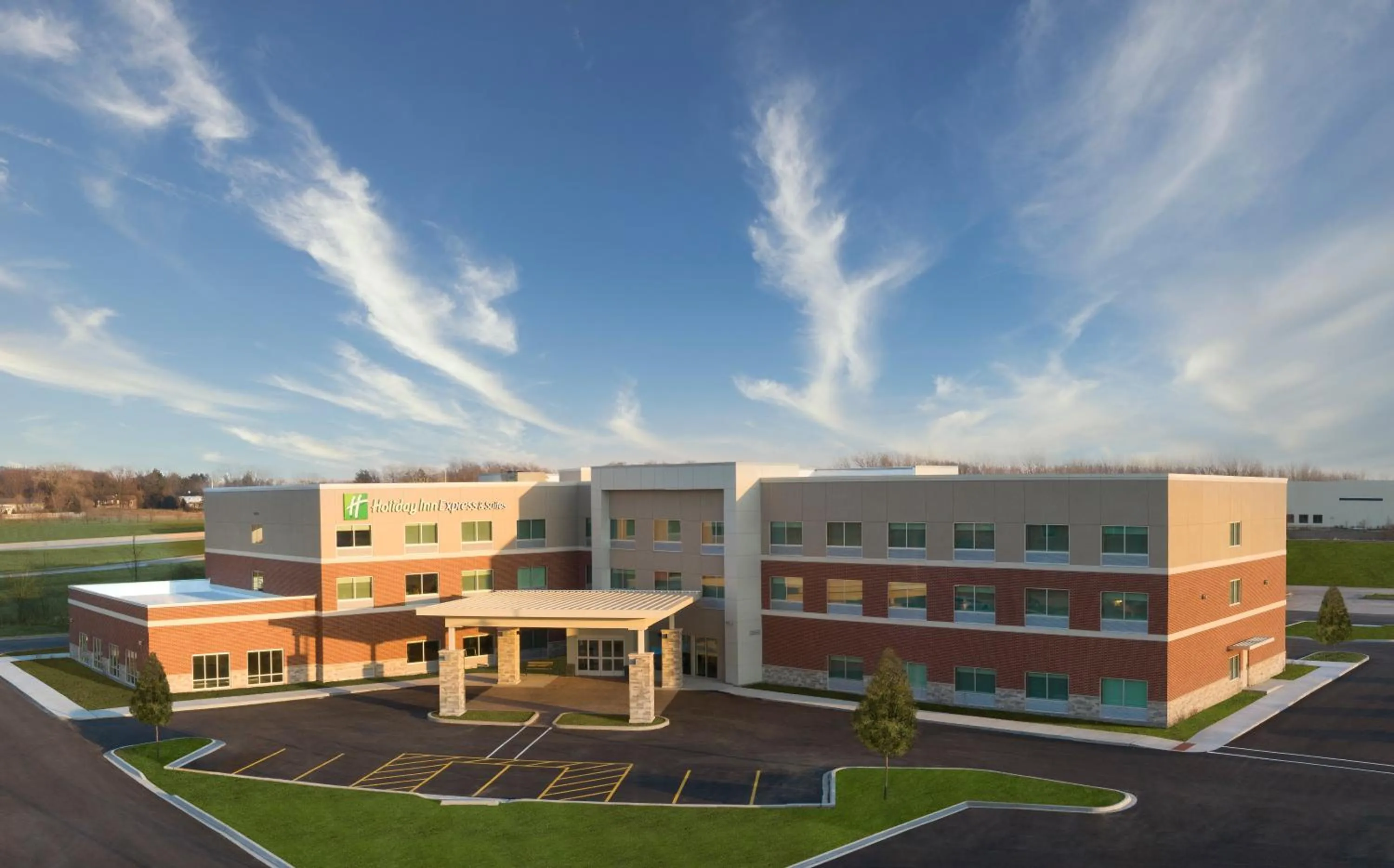 Facade/entrance in Holiday Inn Express & Suites - Lockport by IHG